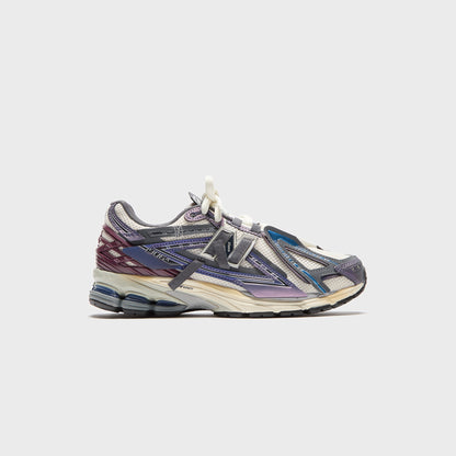Men Kith New Balance 1906A - Inkwell / Sea Salt / Faded Plum
