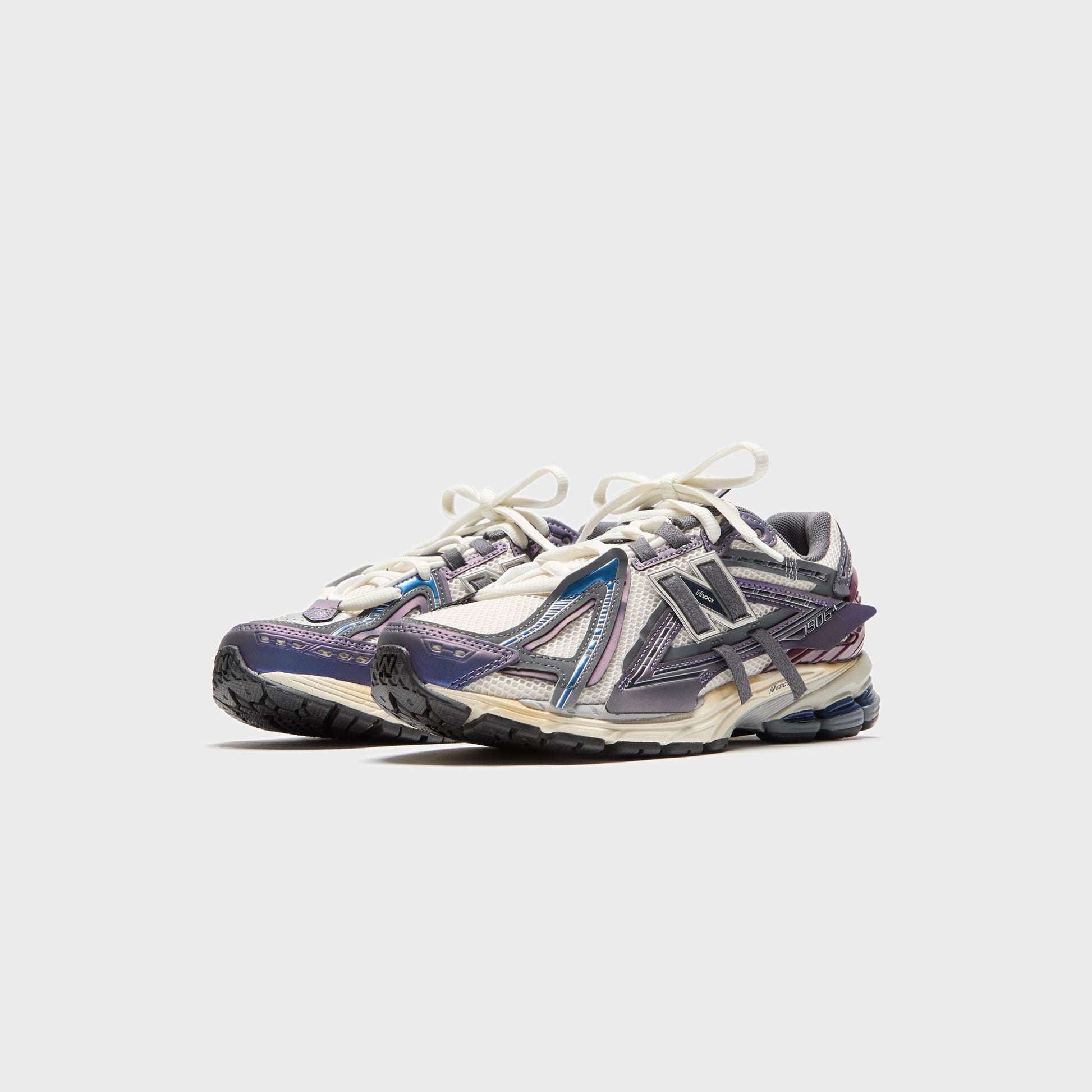 Men Kith New Balance 1906A - Inkwell / Sea Salt / Faded Plum