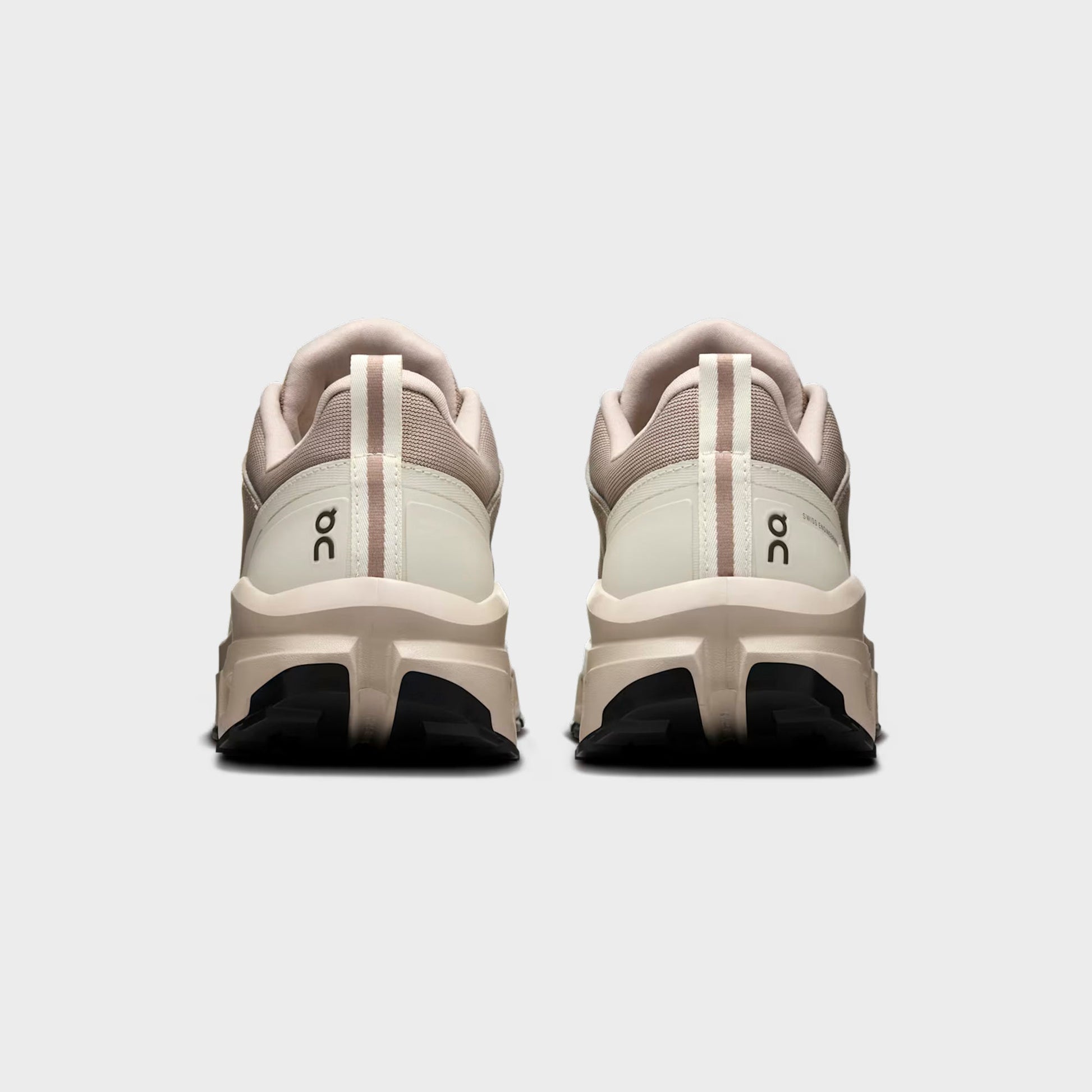 Men Kith On Running Cloudrock Low WP - Cinder / Fog