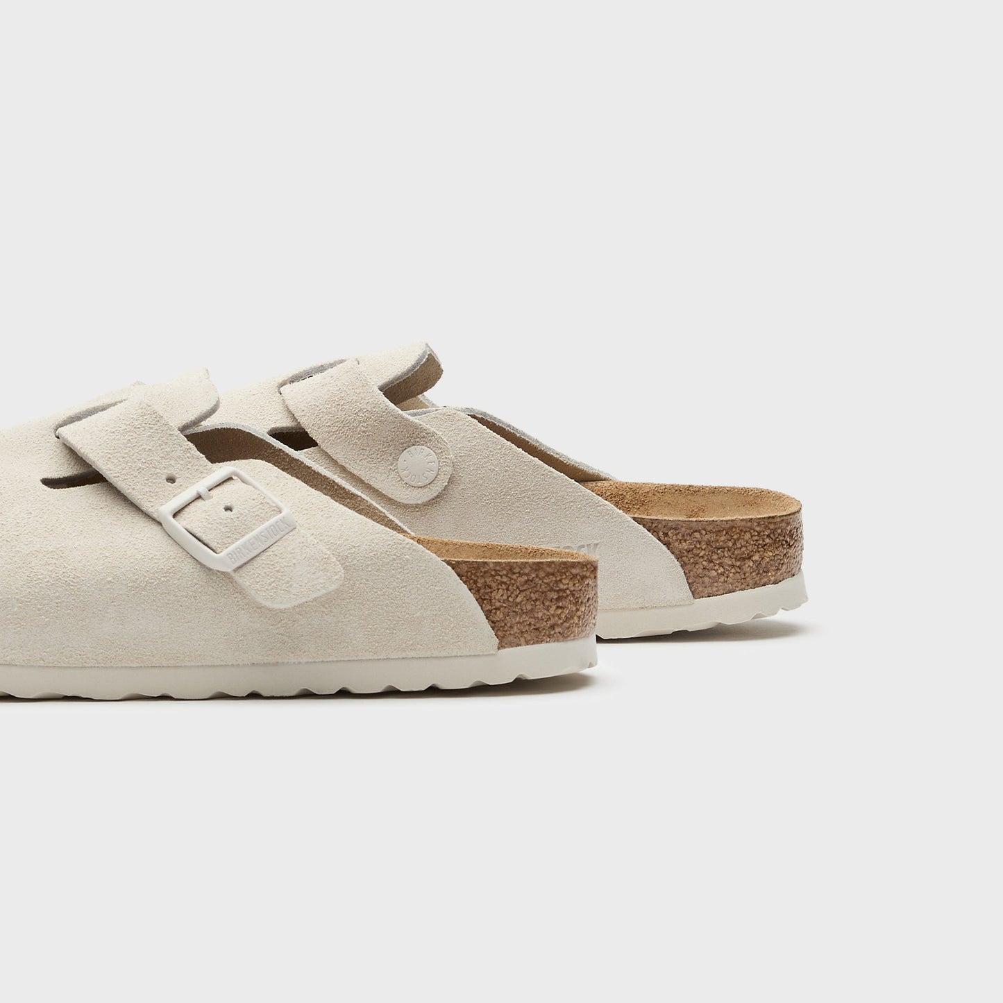 Women Kith Birkenstock Boston SFB Antique - White Suede