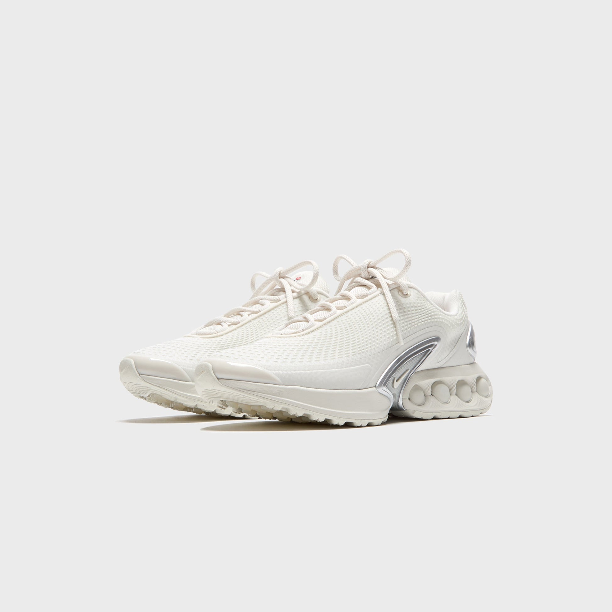 Men Kith Nike Air Max Dn - Phantom / Light Bone / Metallic Silver