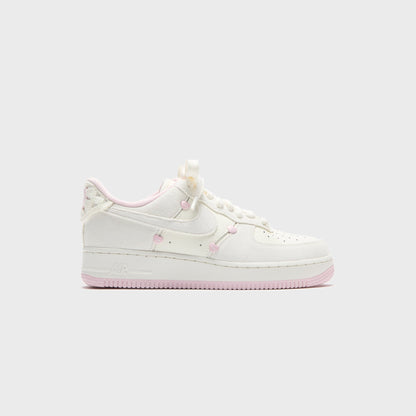 Women Kith Nike WMNS Air Force 1 '07 LX - Sail / Pink Foam
