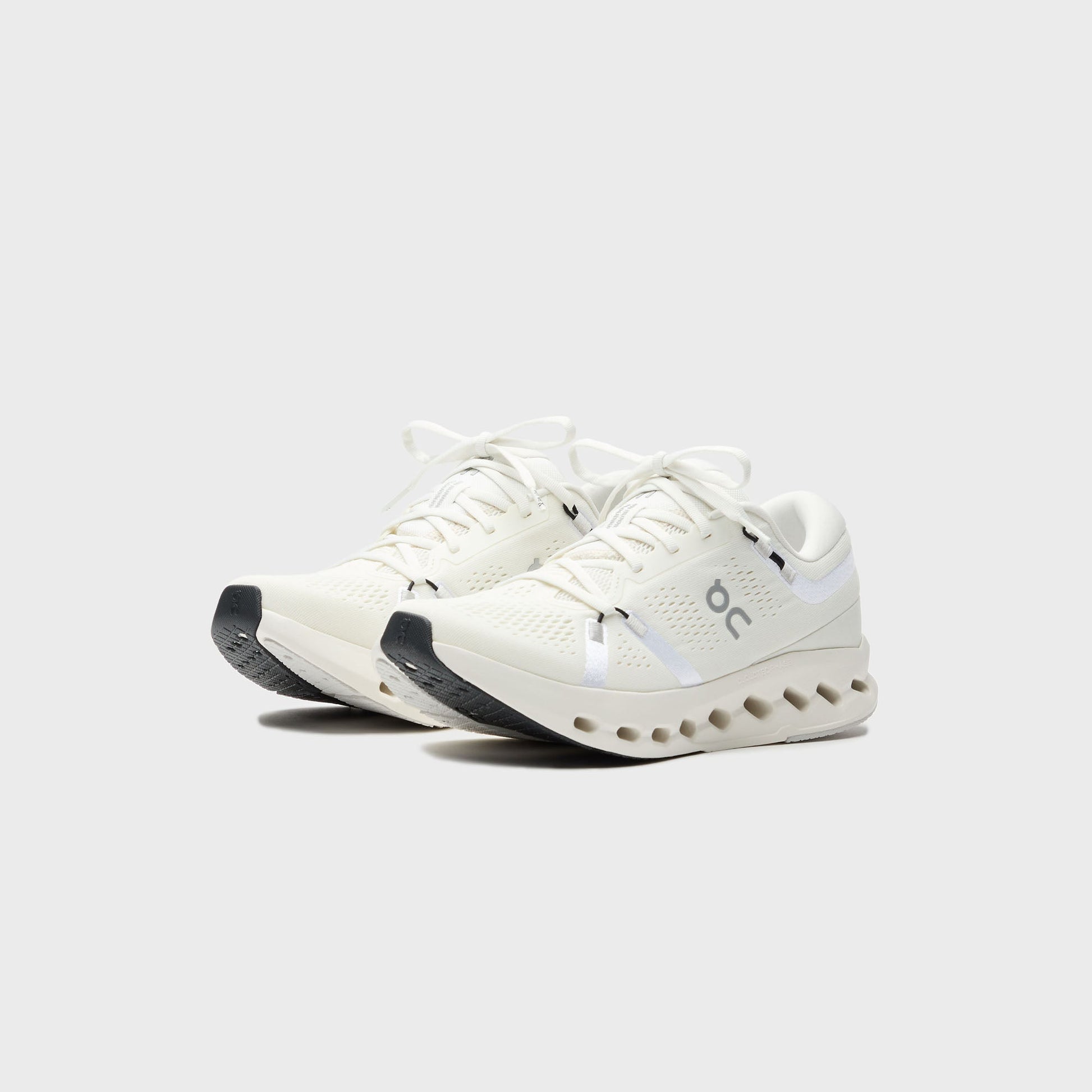 Men Kith On Running Cloudsurfer 2 - Ivory
