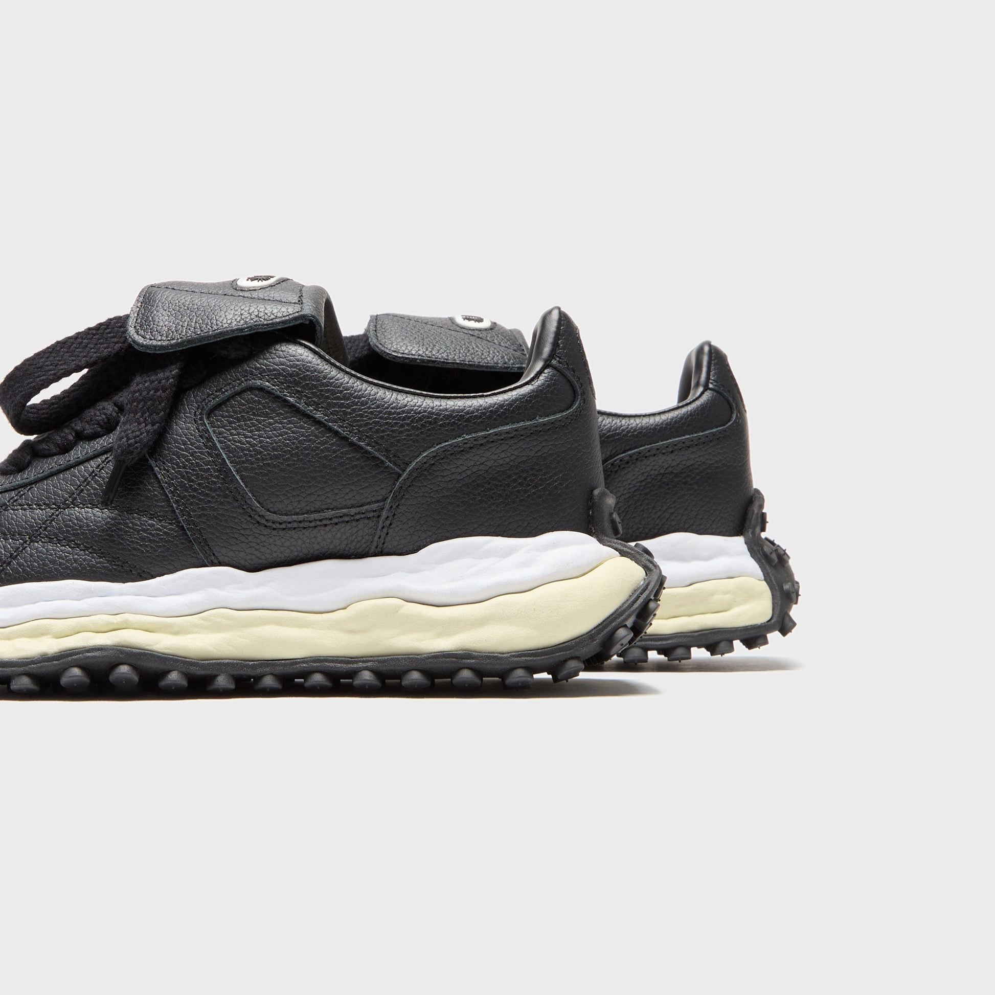 Men Kith Mihara Yasuhiro Scott Original Sole Leather Low-Top Sneaker - Black