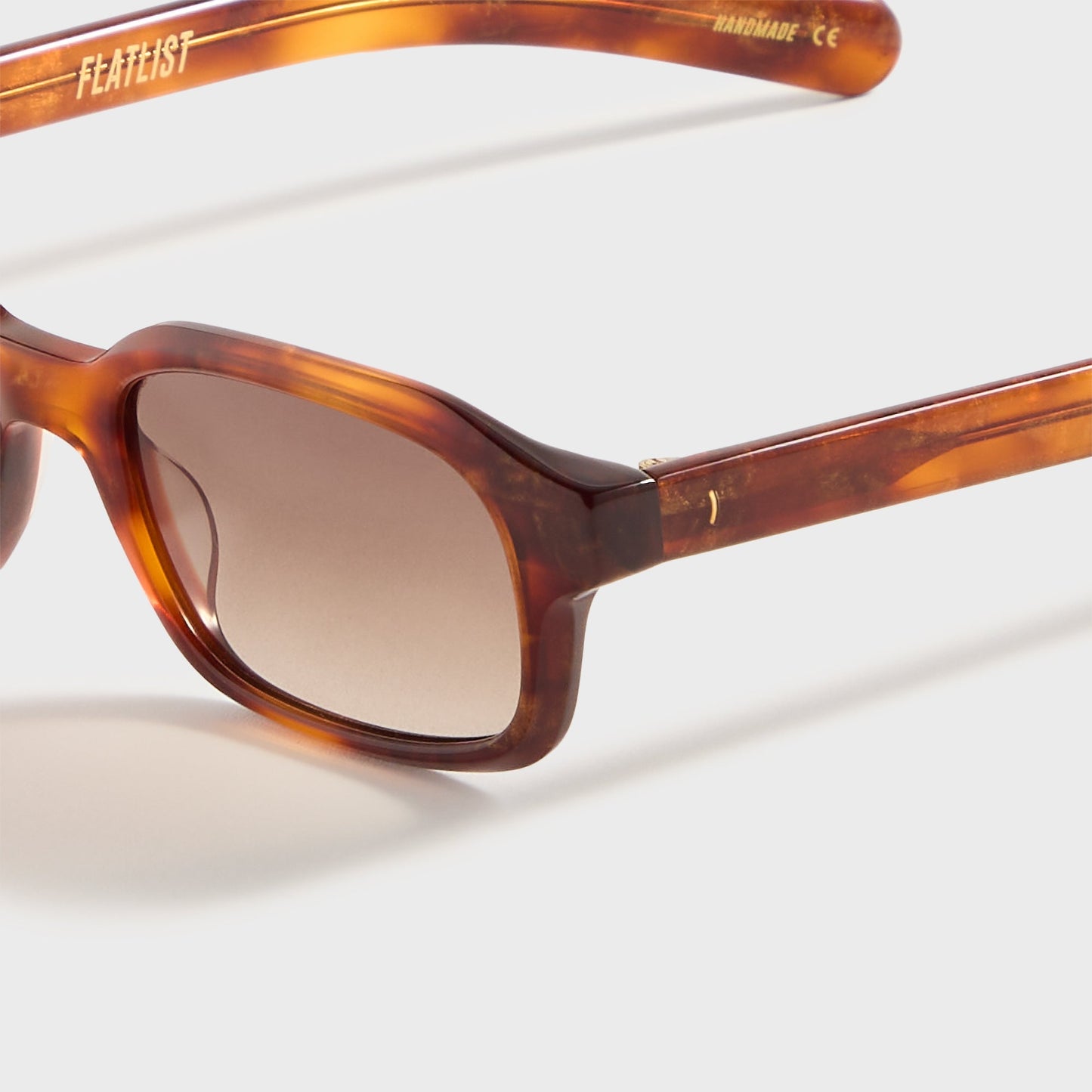 Men Kith Flatlist Hanky - Shimmery Horn / Brown Gradient Lens