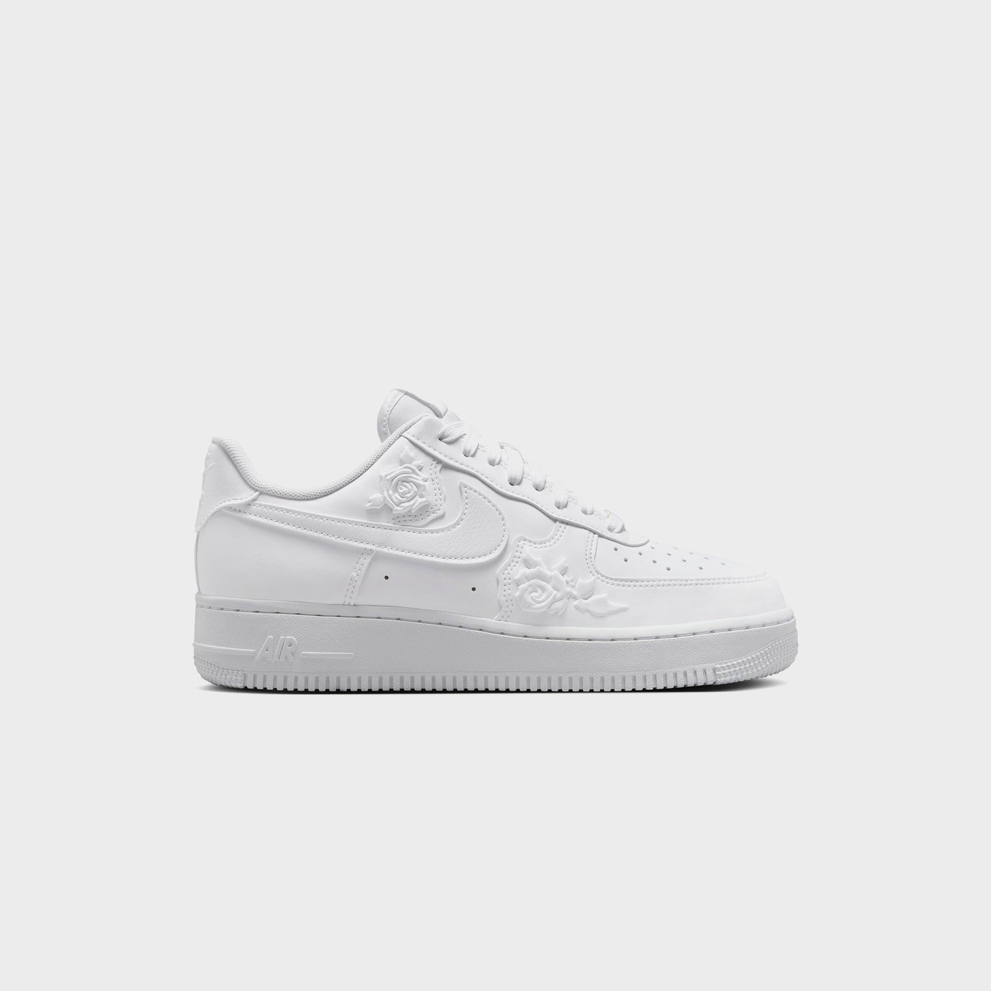 Women Kith Nike WMNS Air Force 1 '07 SE - White / White / White / Black