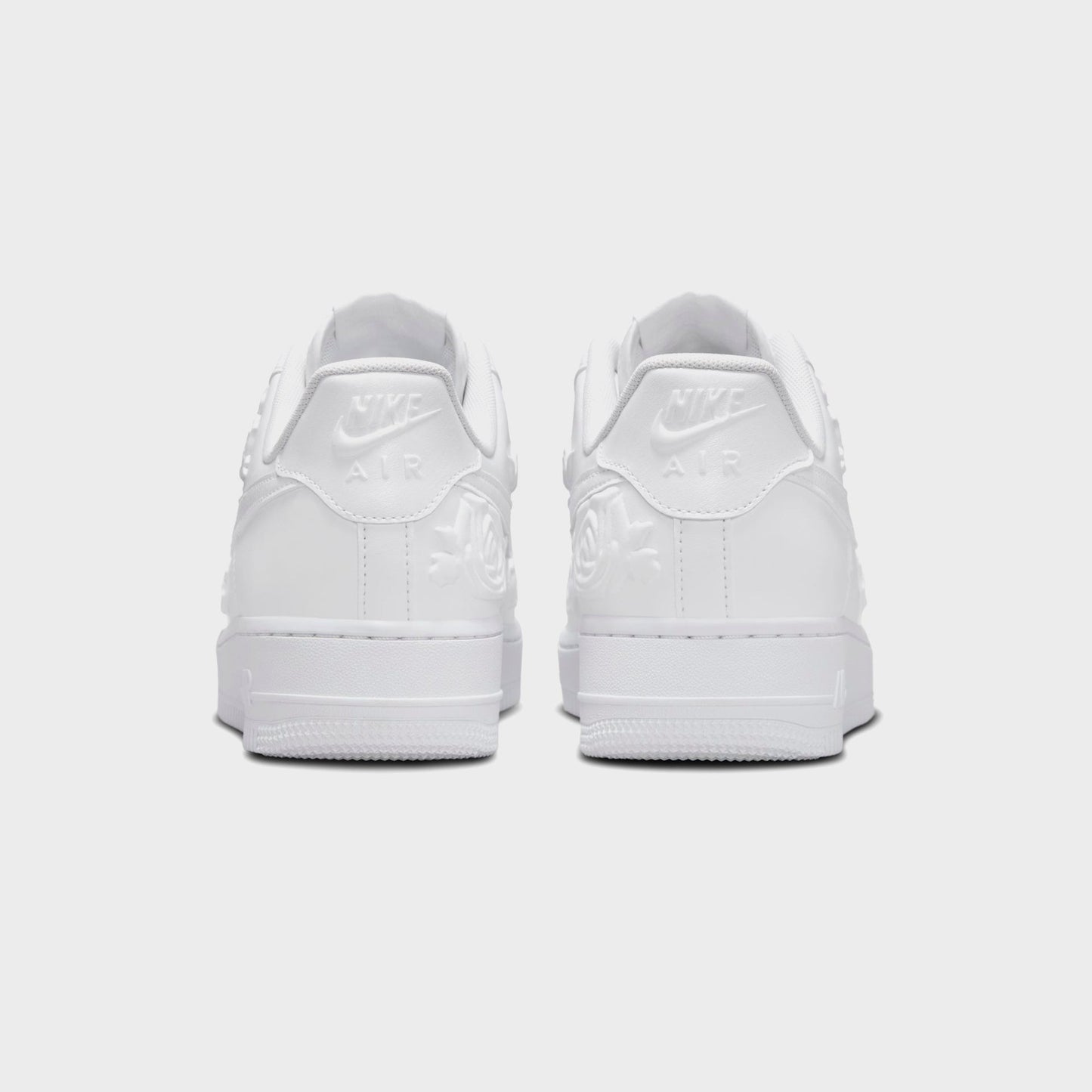 Women Kith Nike WMNS Air Force 1 '07 SE - White / White / White / Black