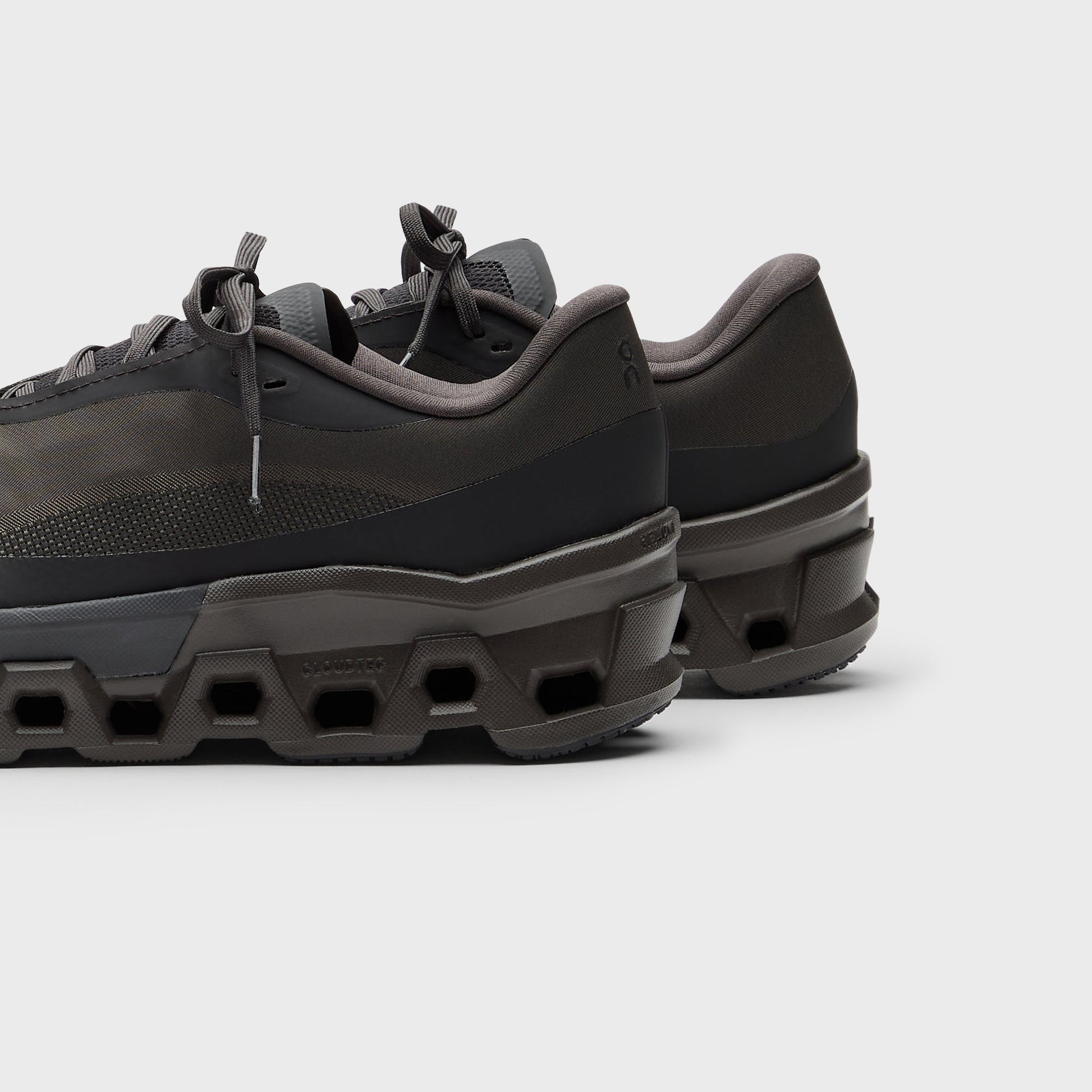 Women Kith On Running x Post Archive Faction WMNS Cloudmonster 2 - Thorn / Brown