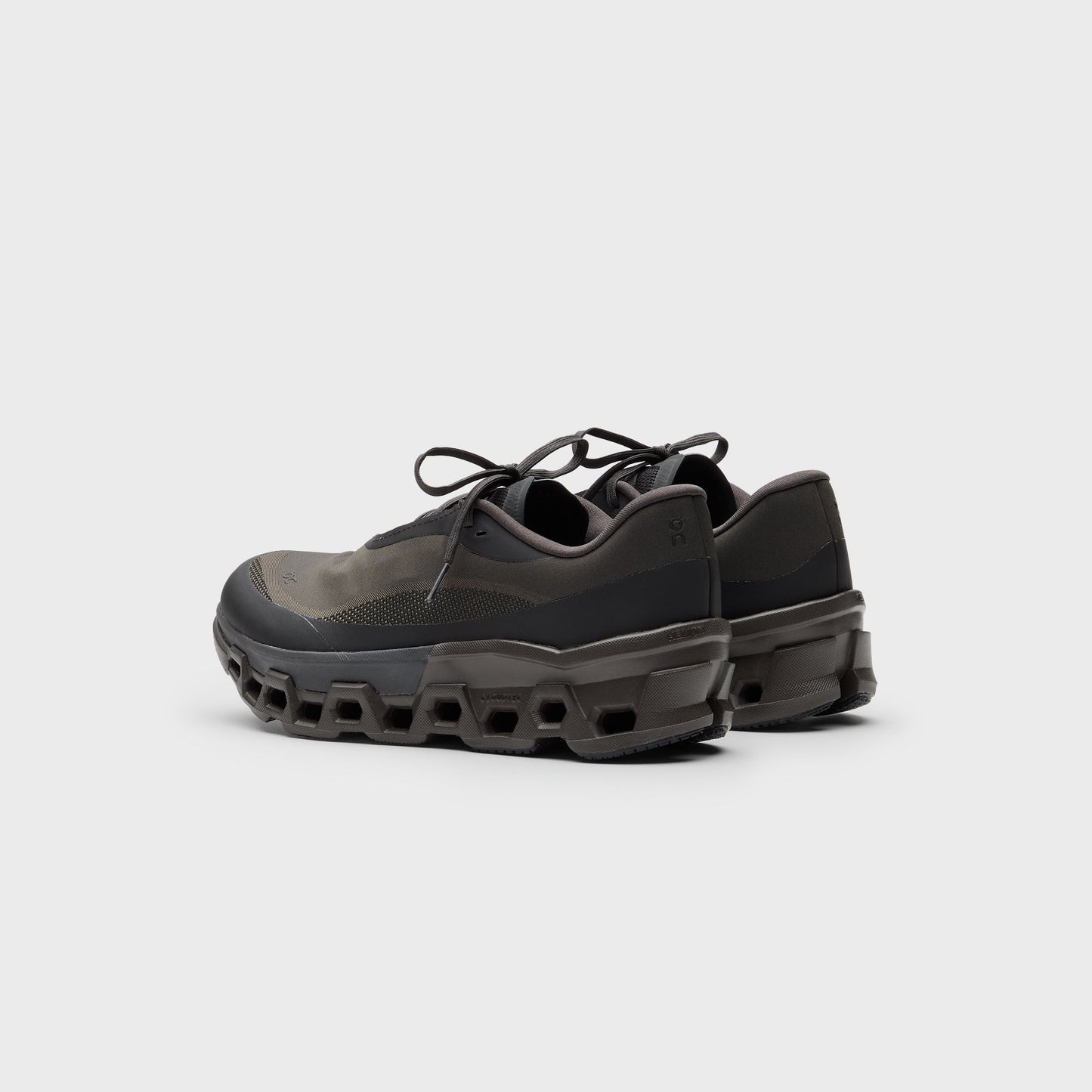 Women Kith On Running x Post Archive Faction WMNS Cloudmonster 2 - Thorn / Brown