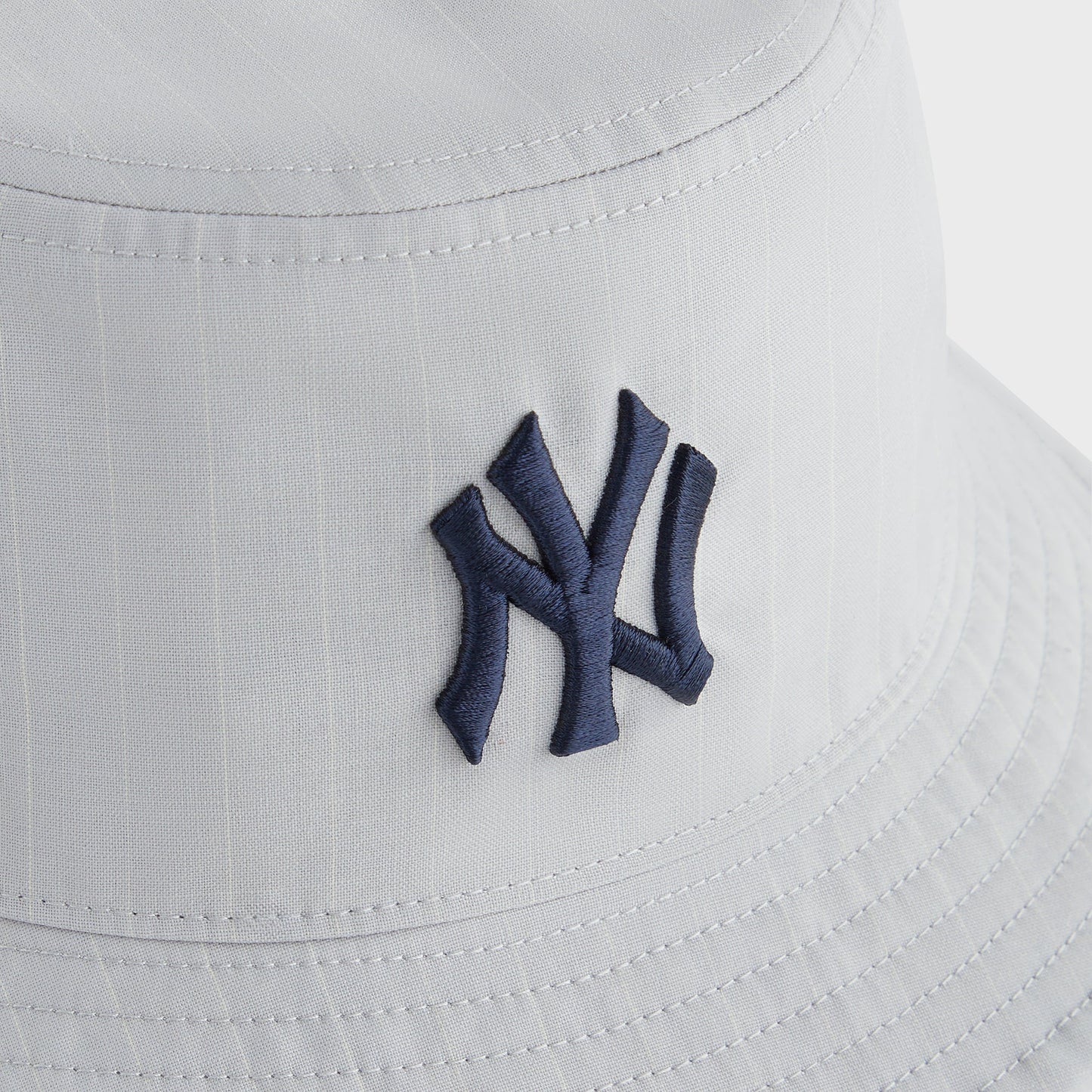 Women Kith Kith Women & '47 for the New York Yankees Bucket Hat - Sandrift