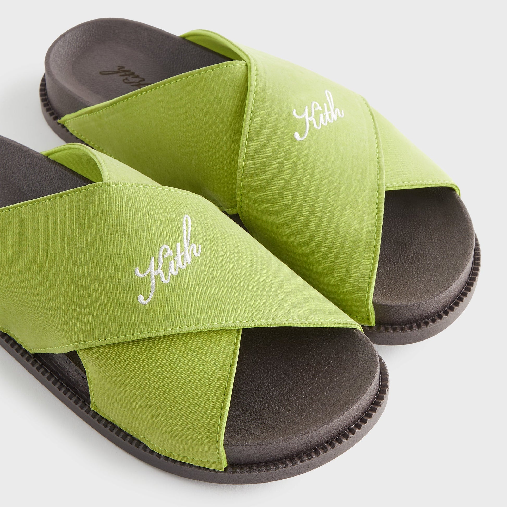 Women Kith Kith Women Criss Cross Slides - Pistachio