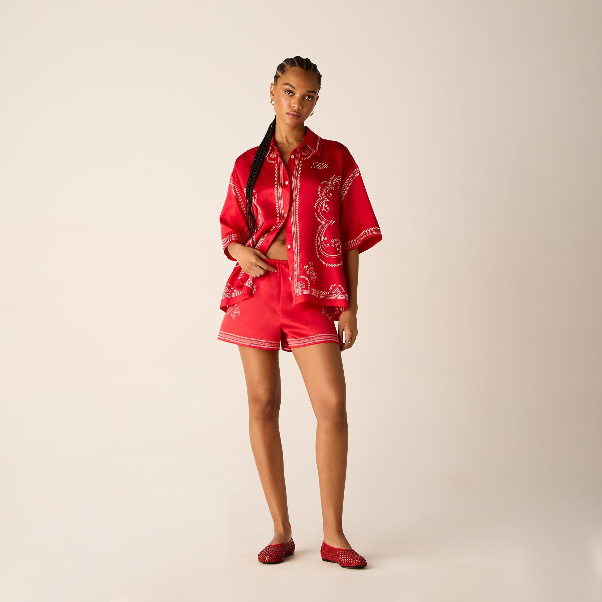 Women Kith Kith Women Thea Medallion Short - Fame