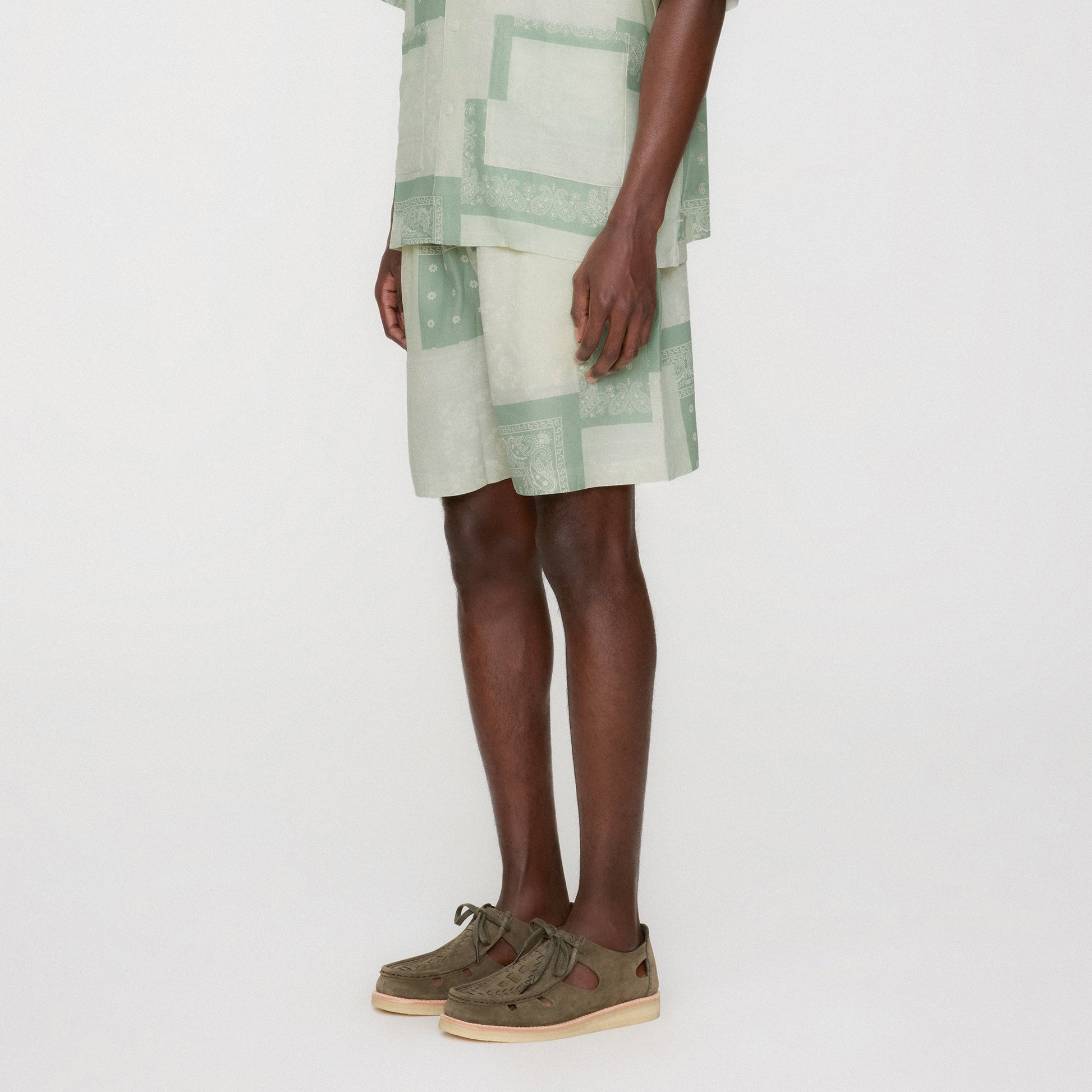 Men Kith Kith Silk Lyocell Bandana Cedar Short - Realm