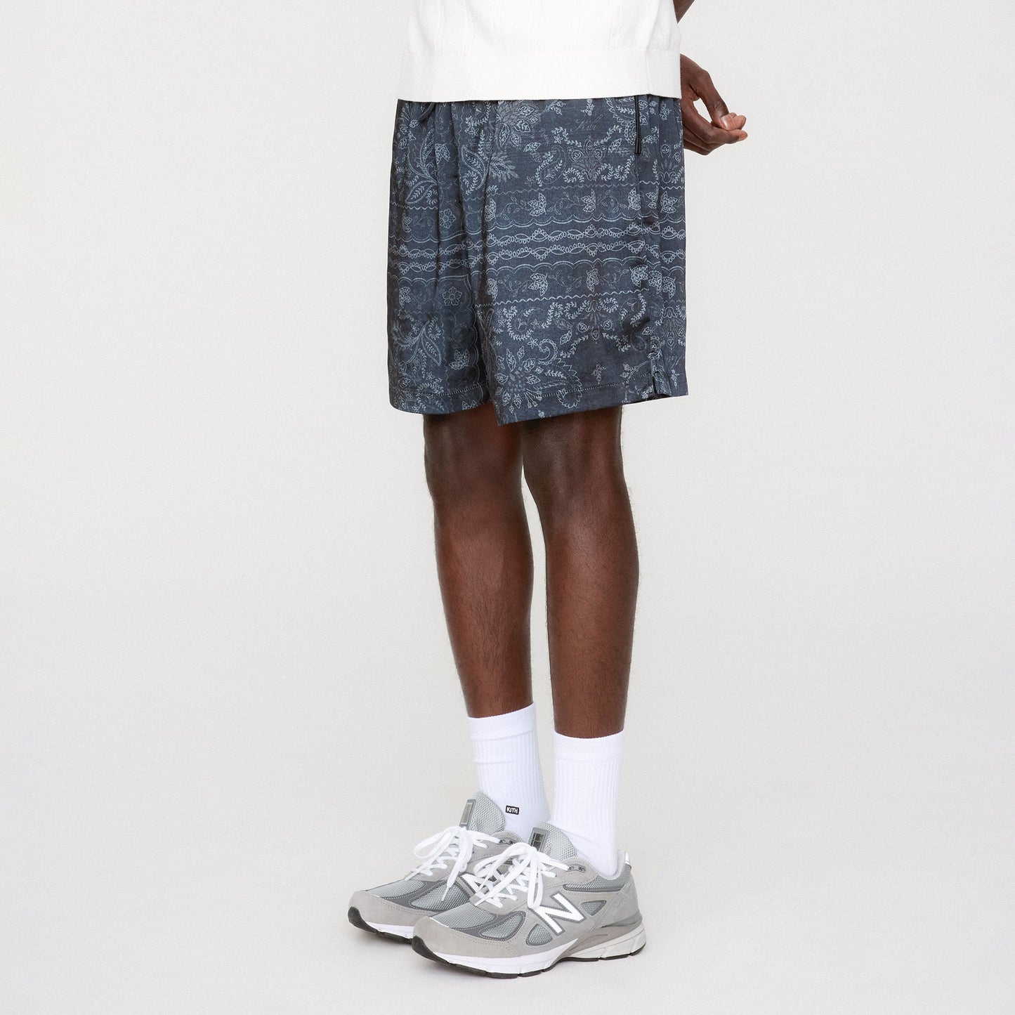 Men Kith Kith Panelled Bandana Active Short - Black