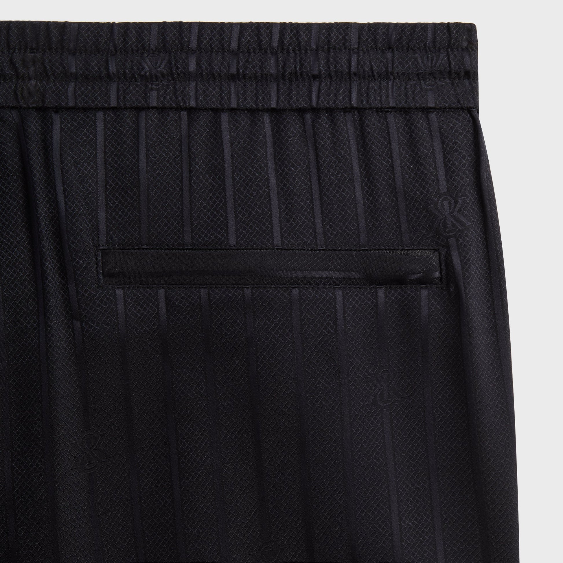 Men Kith Kith Crest Logo Kylan Pull On Short - Black