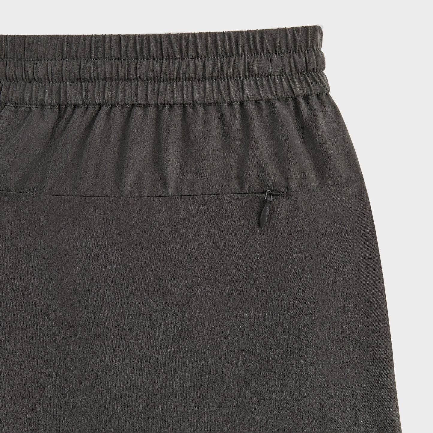 Men Kith &Kin Silk Habotai Cedar Short - Somber