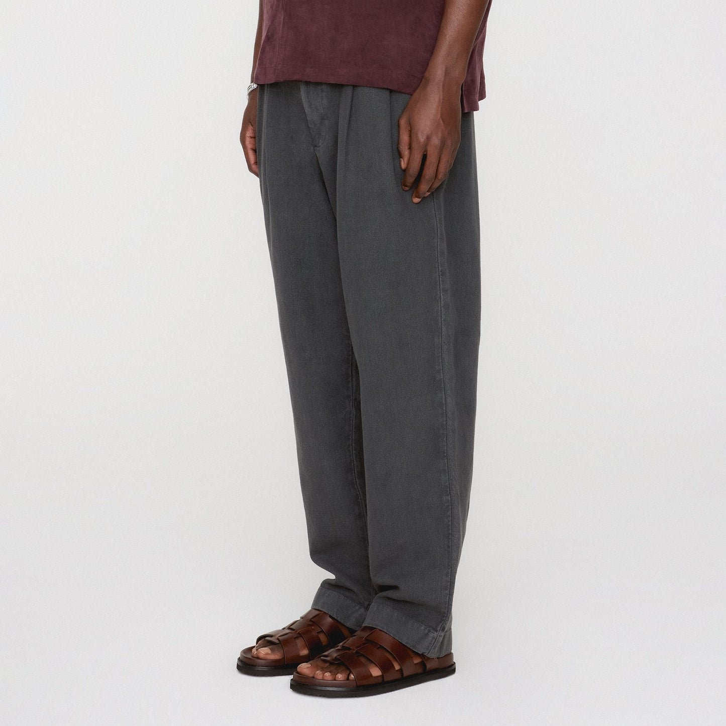 Men Kith Kith Soft Woven Ari Trouser - Carbon
