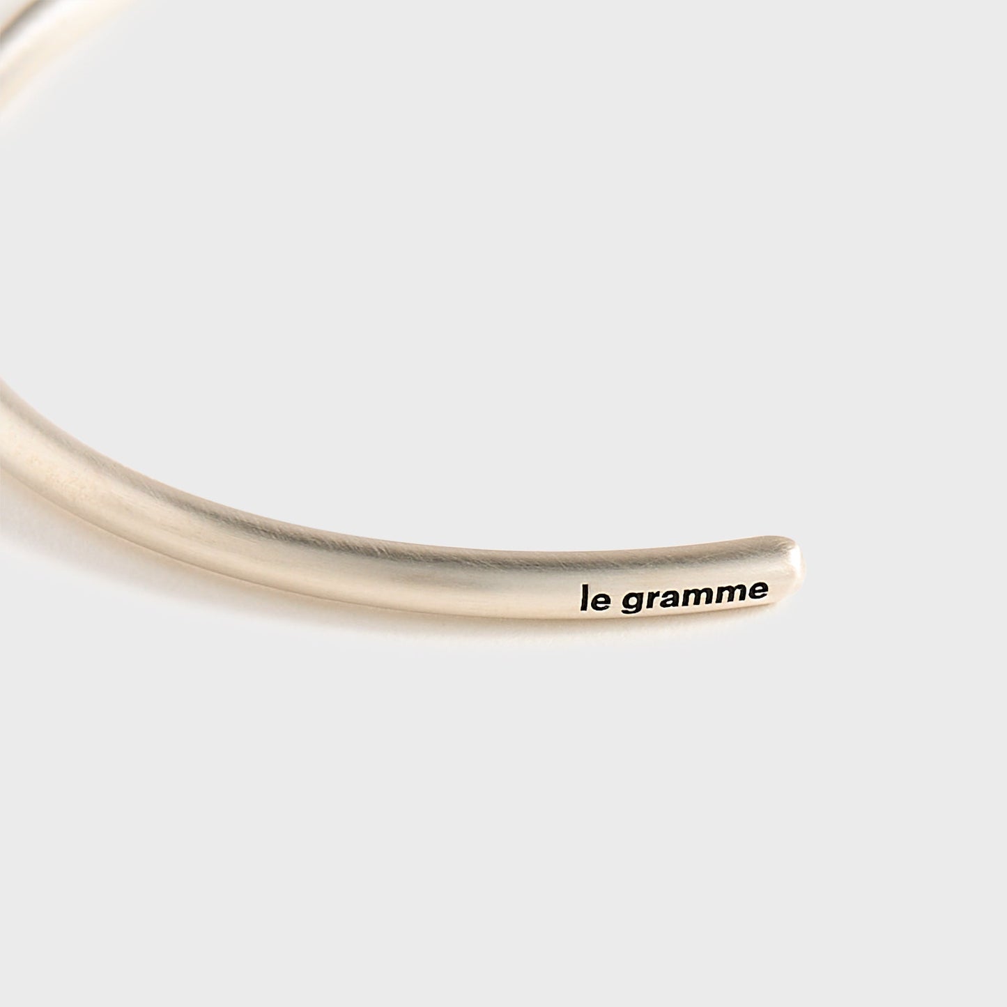 Men Kith Le Gramme 7g Brushed Sterling Silver Bangle Bracelet - Silver