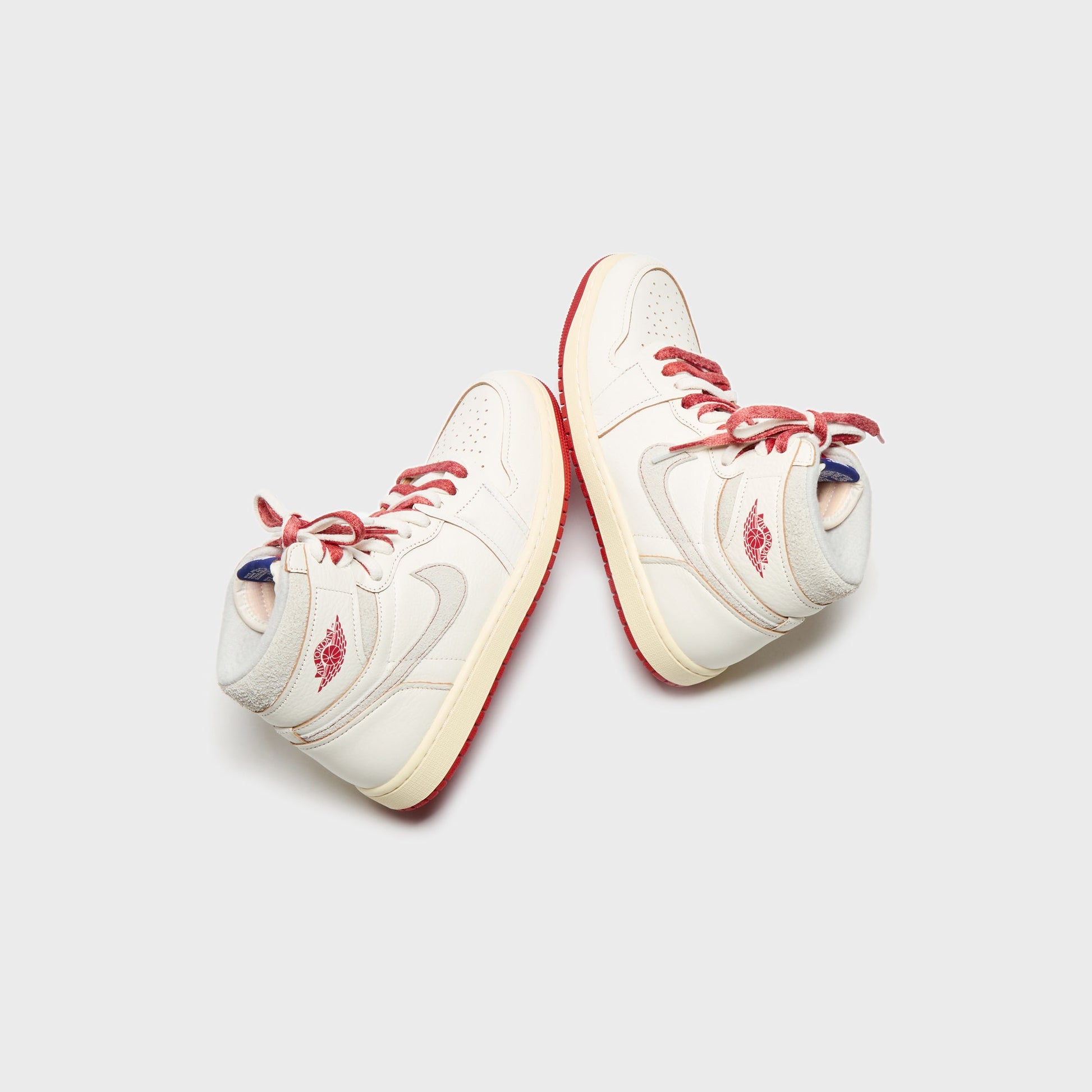 Women Kith Jordan WMNS Air Jordan 1 Retro High OG - Sail / Cinnabar / Light Bone