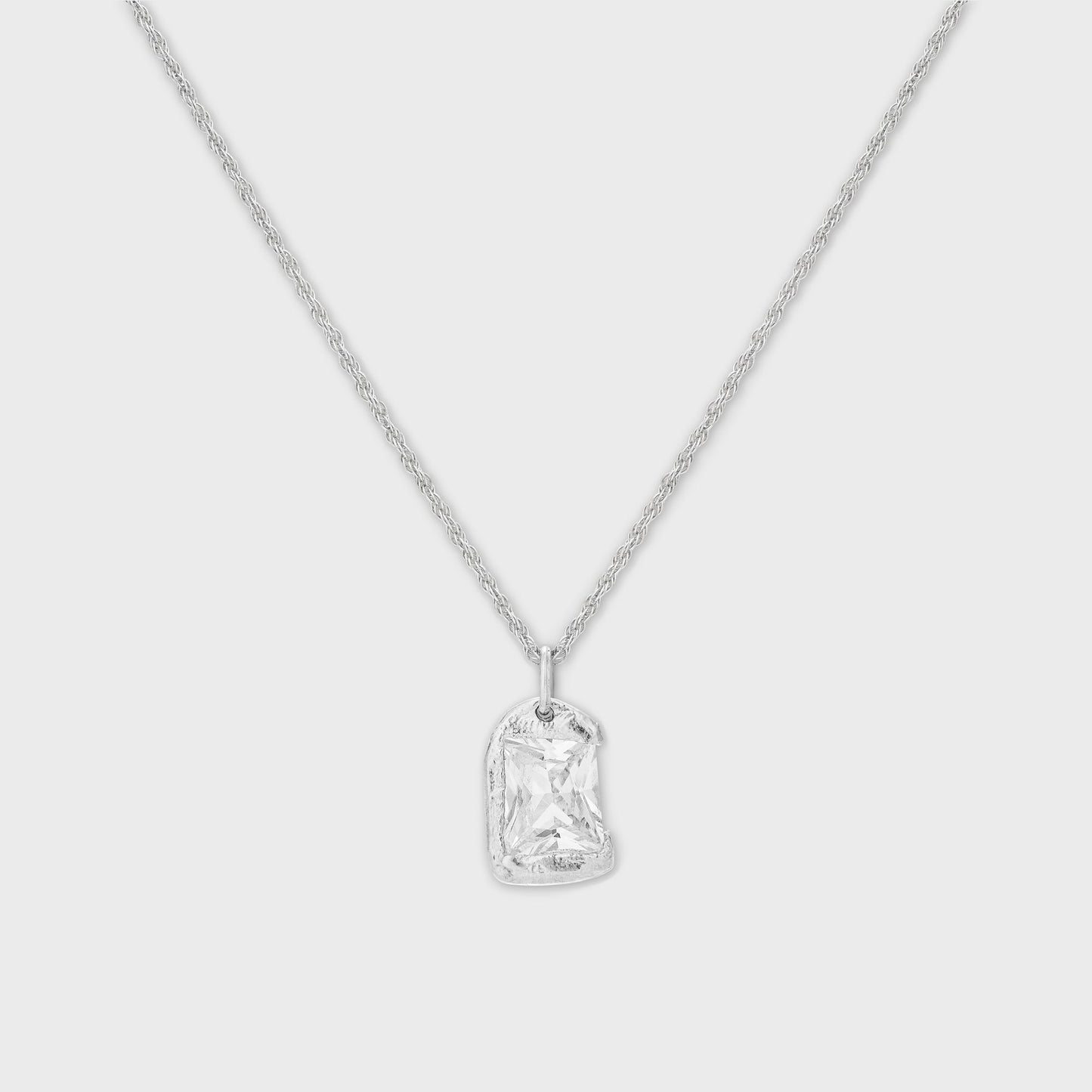 Men Kith Bleue Burnham Rose Pendant - Clear