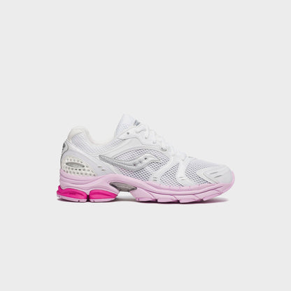 Women Kith Saucony WMNS Progrid Triumph 4 - White / Pink