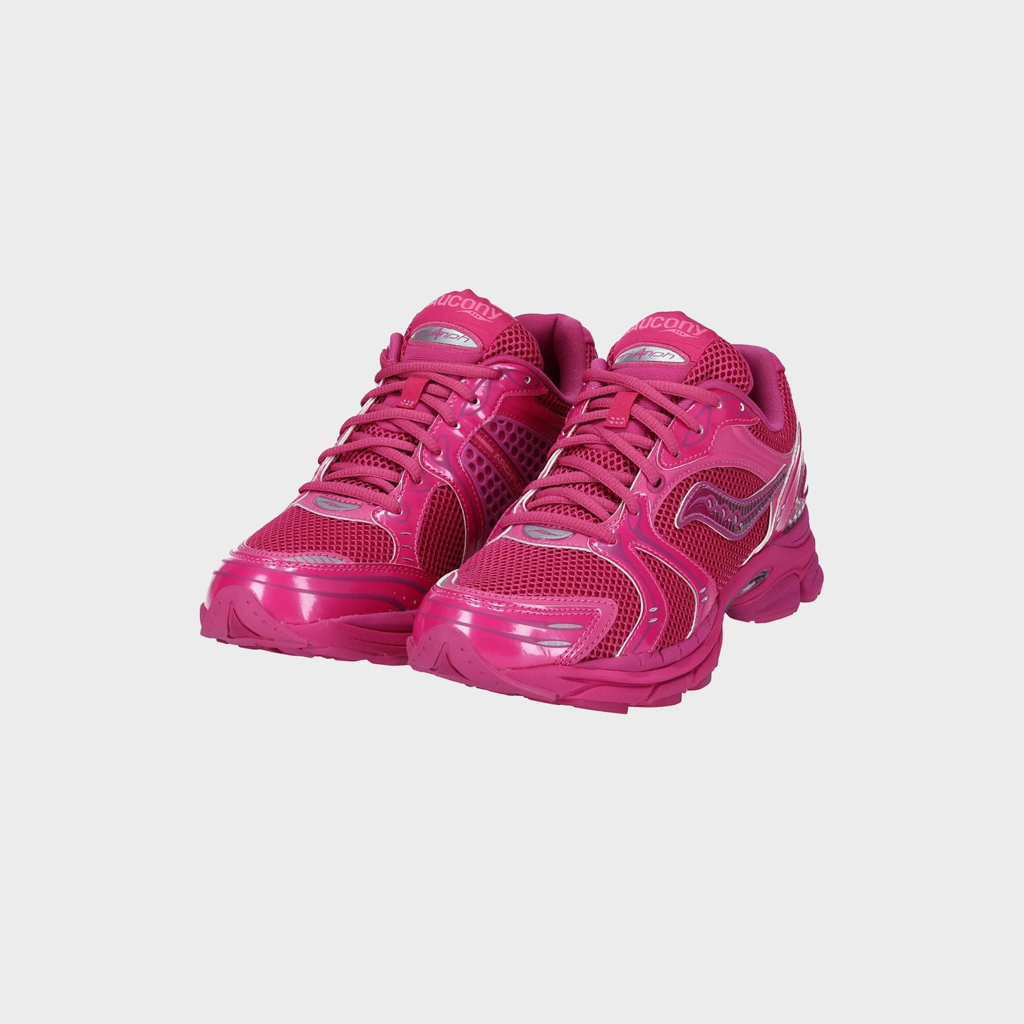 Women Kith Saucony WMNS Progrid Triumph 4 - Pink