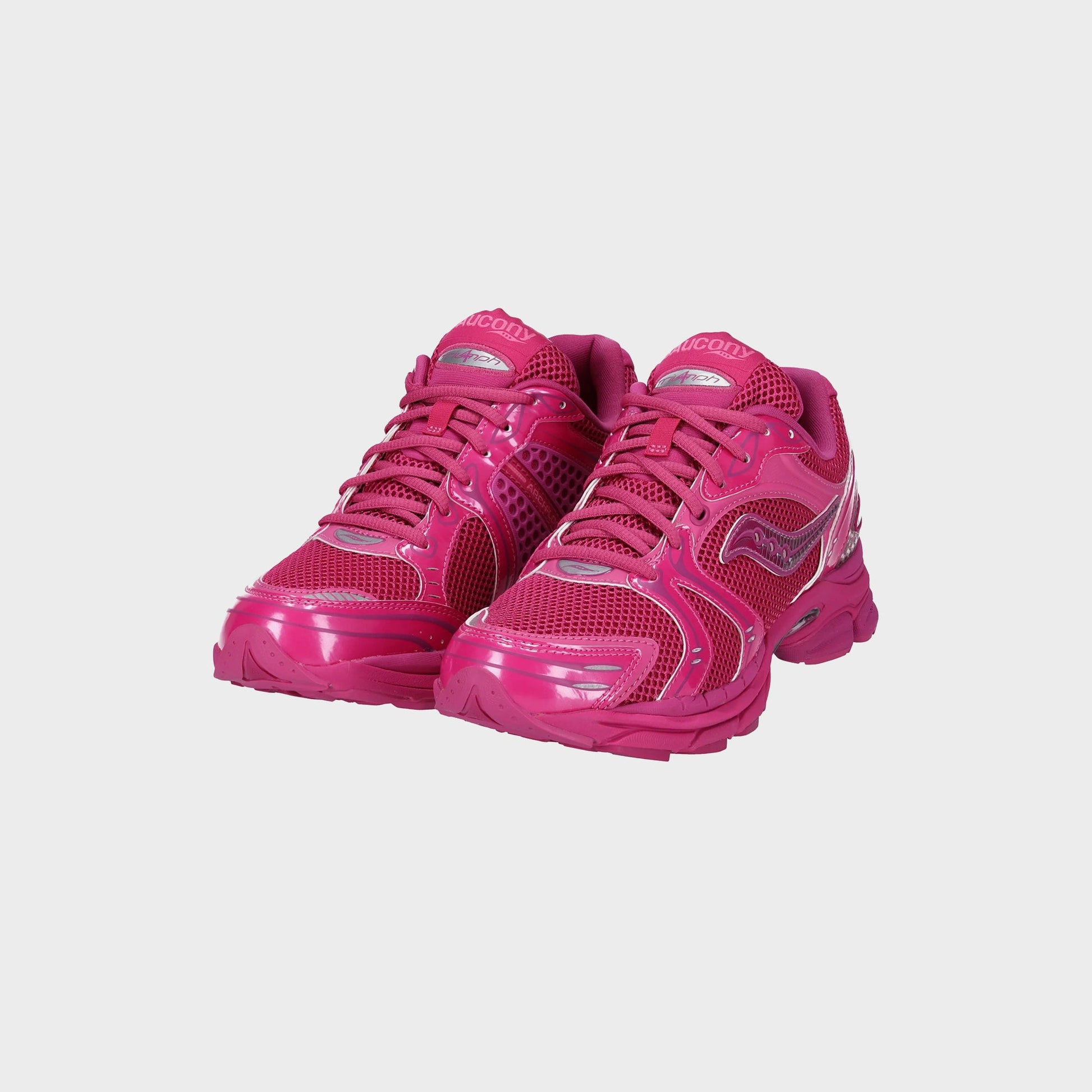 Women Kith Saucony WMNS Progrid Triumph 4 - Pink