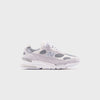 White / Silver Metalic