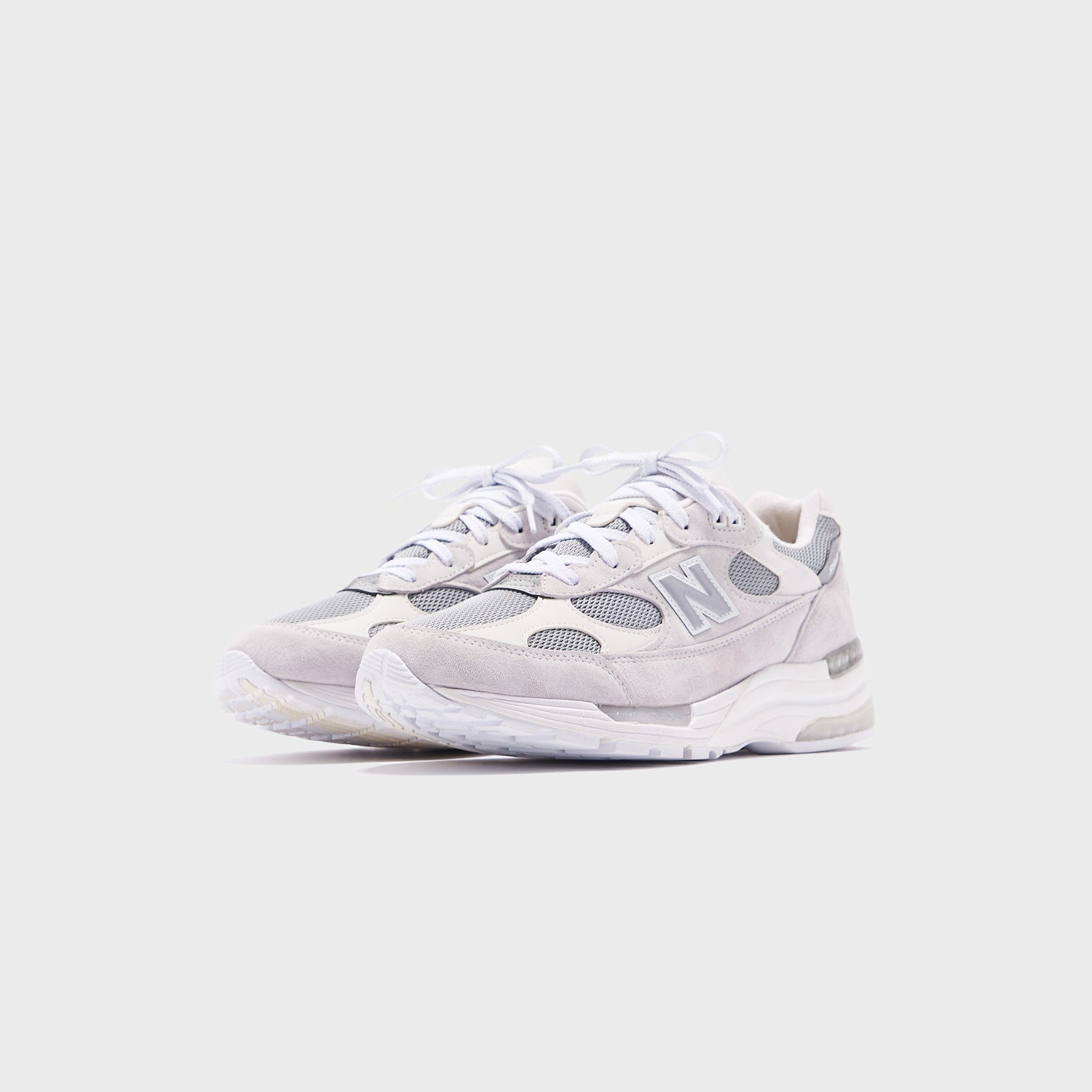 Men Kith New Balance 992 Made in USA - White / Silver Metalic