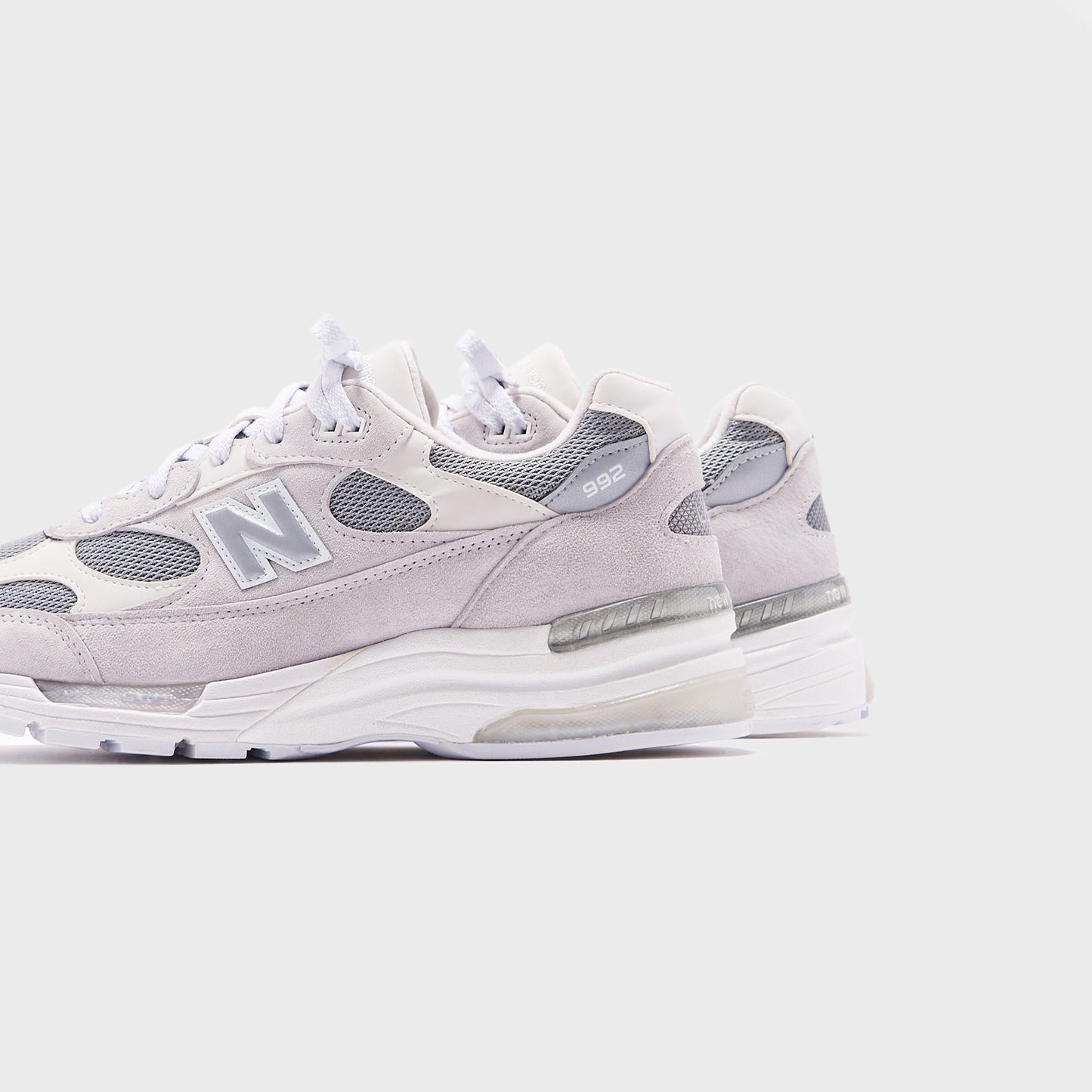 Men Kith New Balance 992 Made in USA - White / Silver Metalic