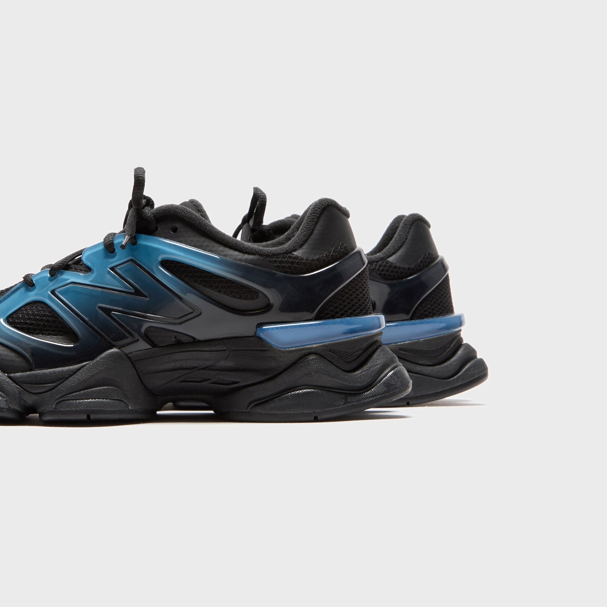 Men Kith New Balance 9060 - Navy Blue / Black