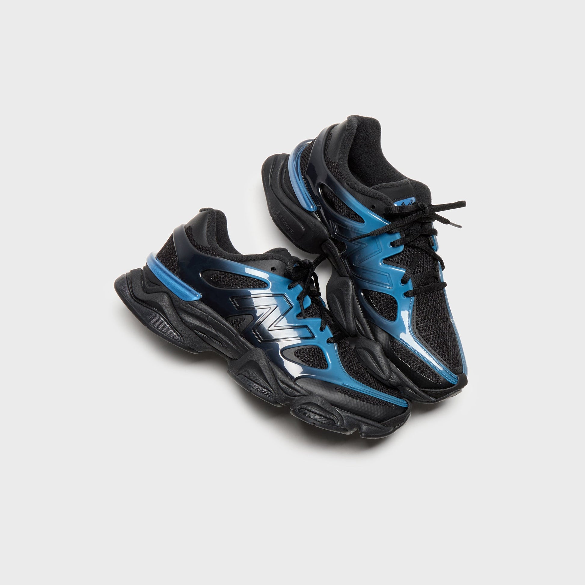 Men Kith New Balance 9060 - Navy Blue / Black