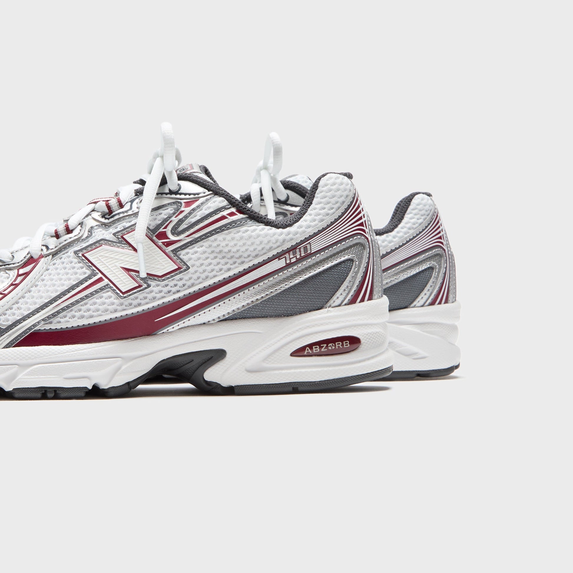Women|Men Kith New Balance 740 - White / Mercury Red