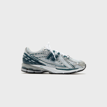 Men Kith New Balance 1906R - Silver Metallic / Deep Ocean / White