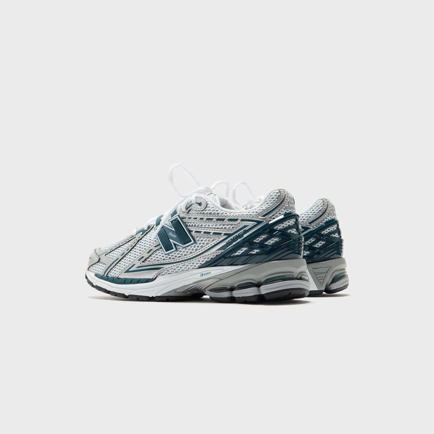 Men Kith New Balance 1906R - Silver Metallic / Deep Ocean / White
