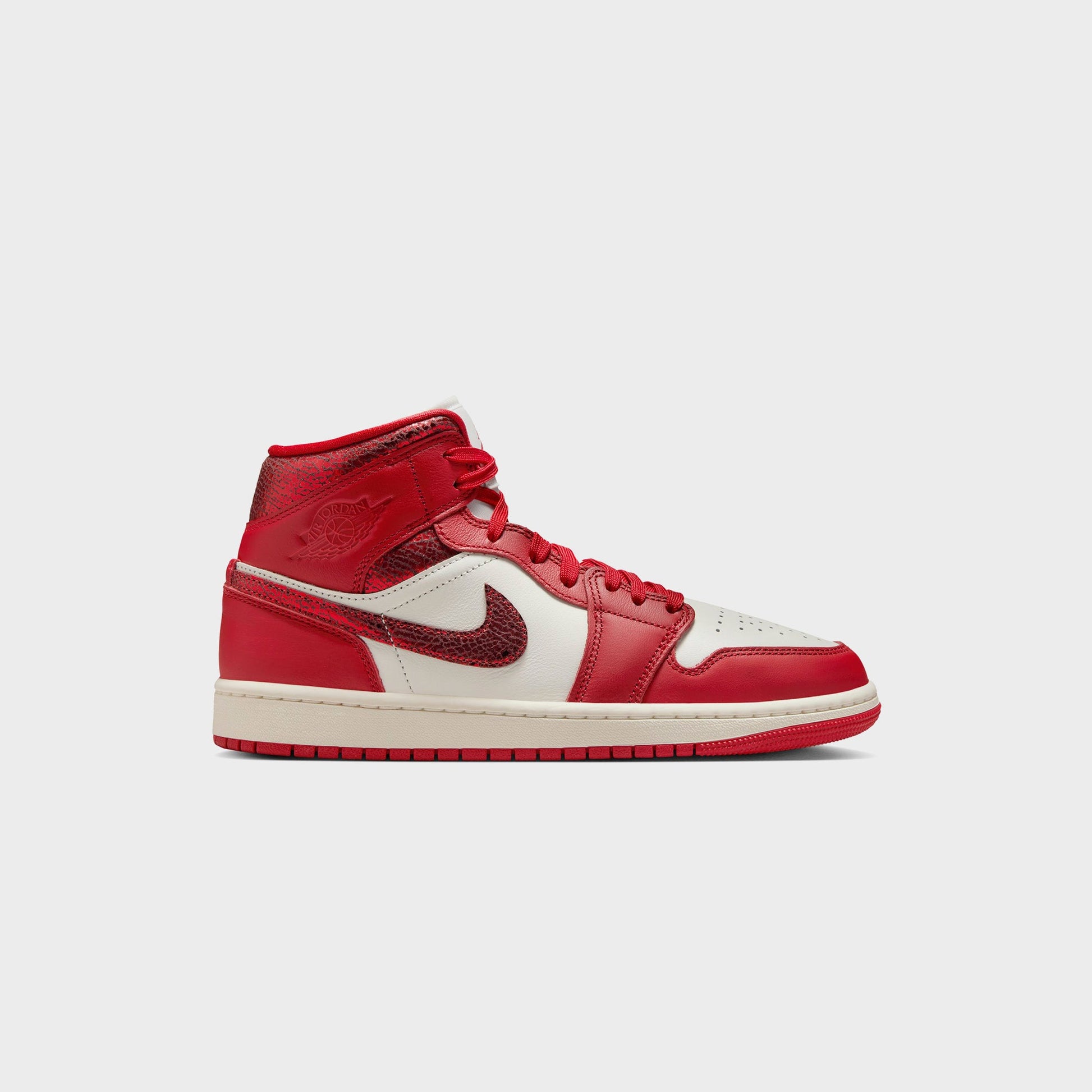 Women Kith Nike Air Jordan 1 Mid - Sail / Team Red / Varsity Red