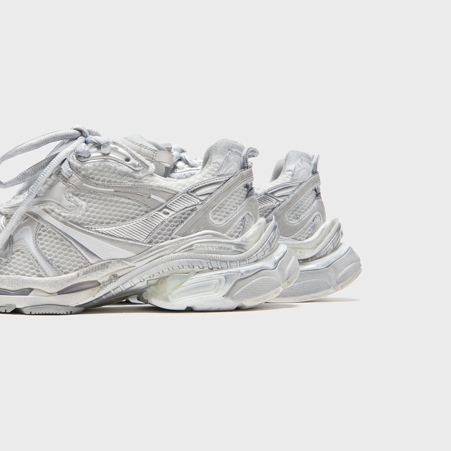 Men Kith Balenciaga Runner 2 - White / Silver / Grey