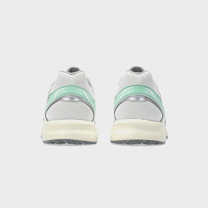 Men Kith ASICS Jog 100S - White / Clay Grey