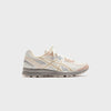 Cream / Feather Grey