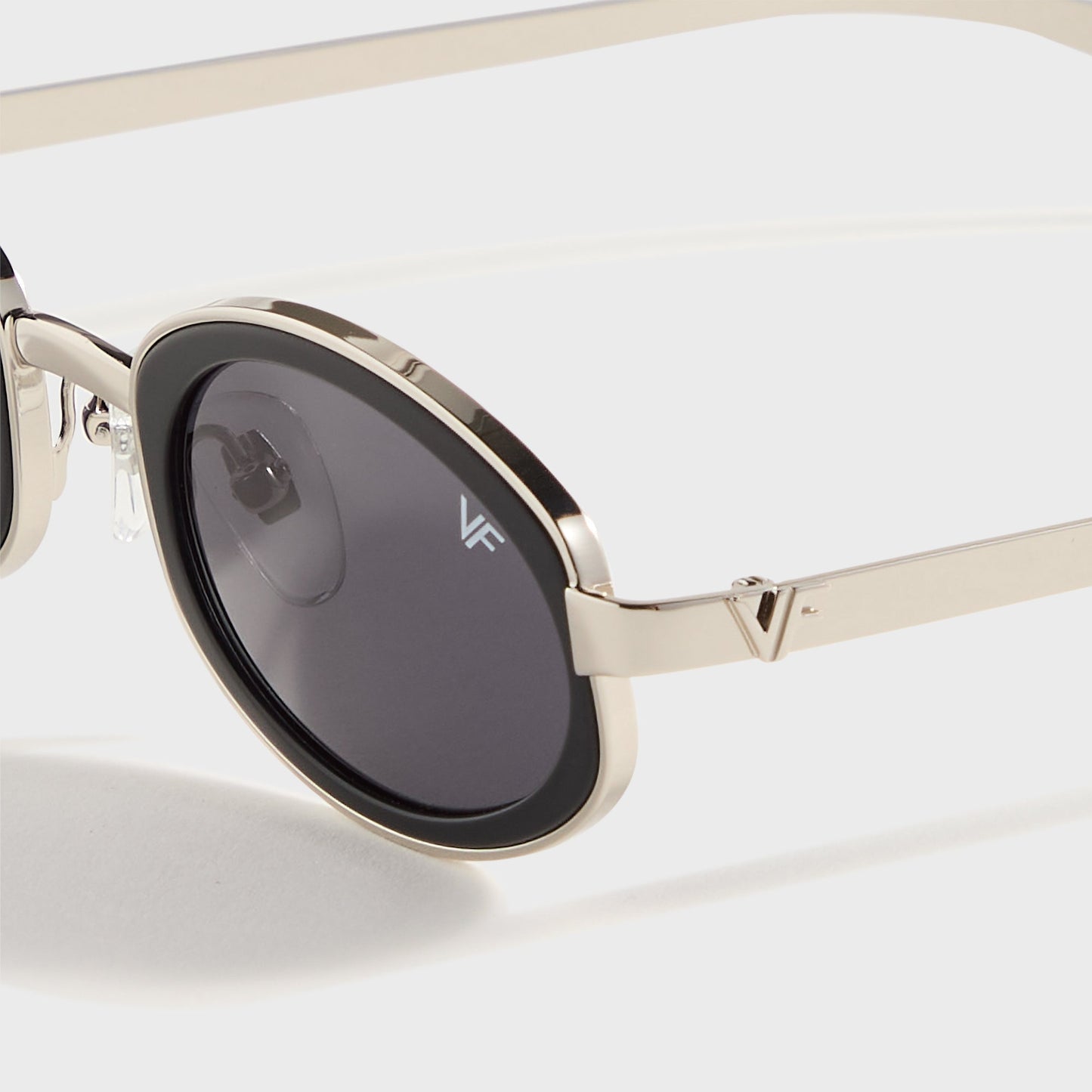 Men Kith Vintage Frames Sincere 24KT - White Gold / Matte Black