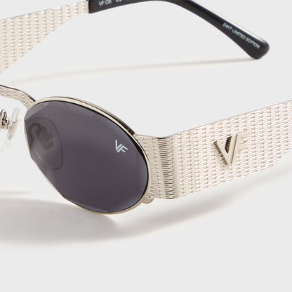 Men Kith Vintage Frames OX 24KT - White Gold / Black