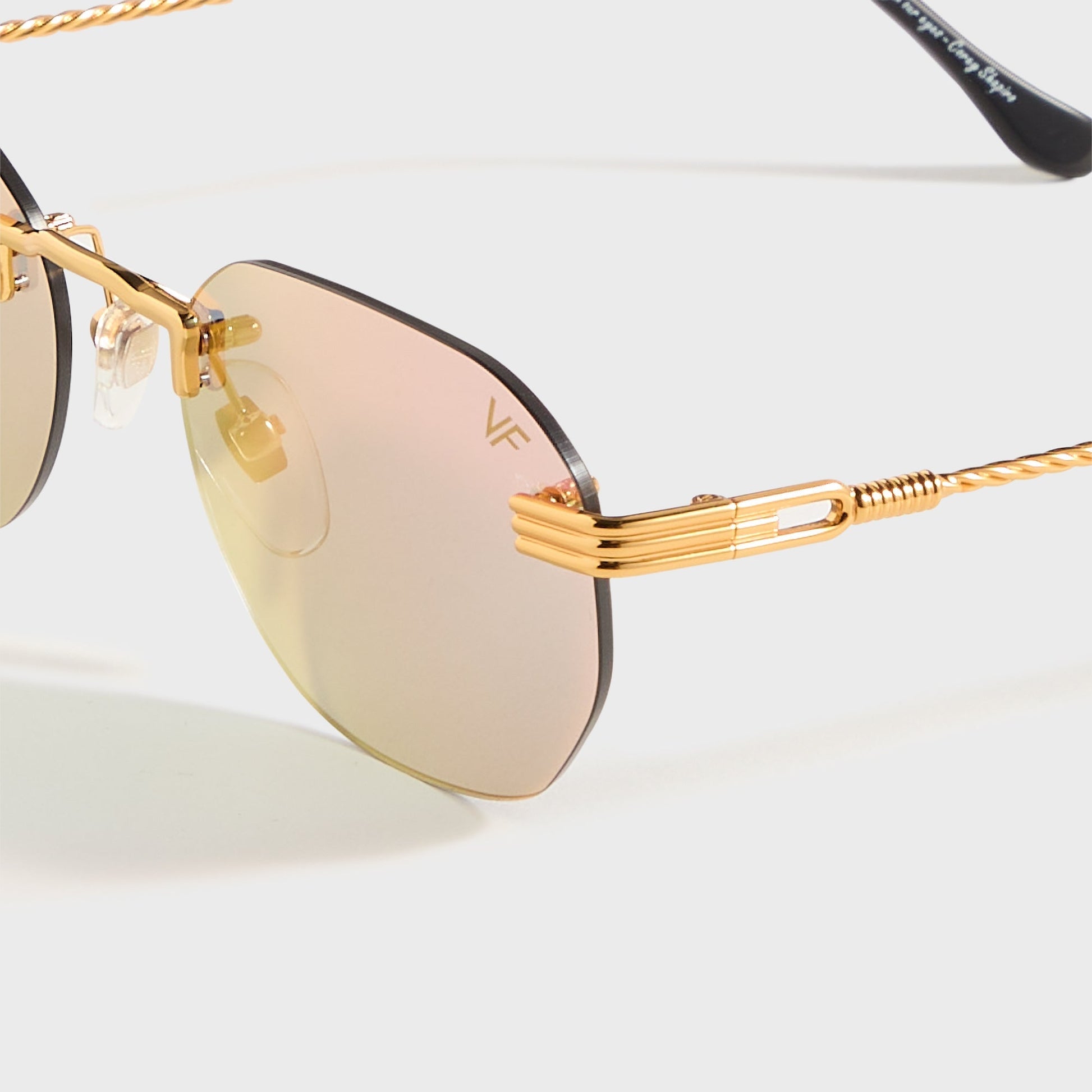 Men Kith Vintage Frames Detroit Player Rimless Drill Mount 24KT - Gold / Smoke