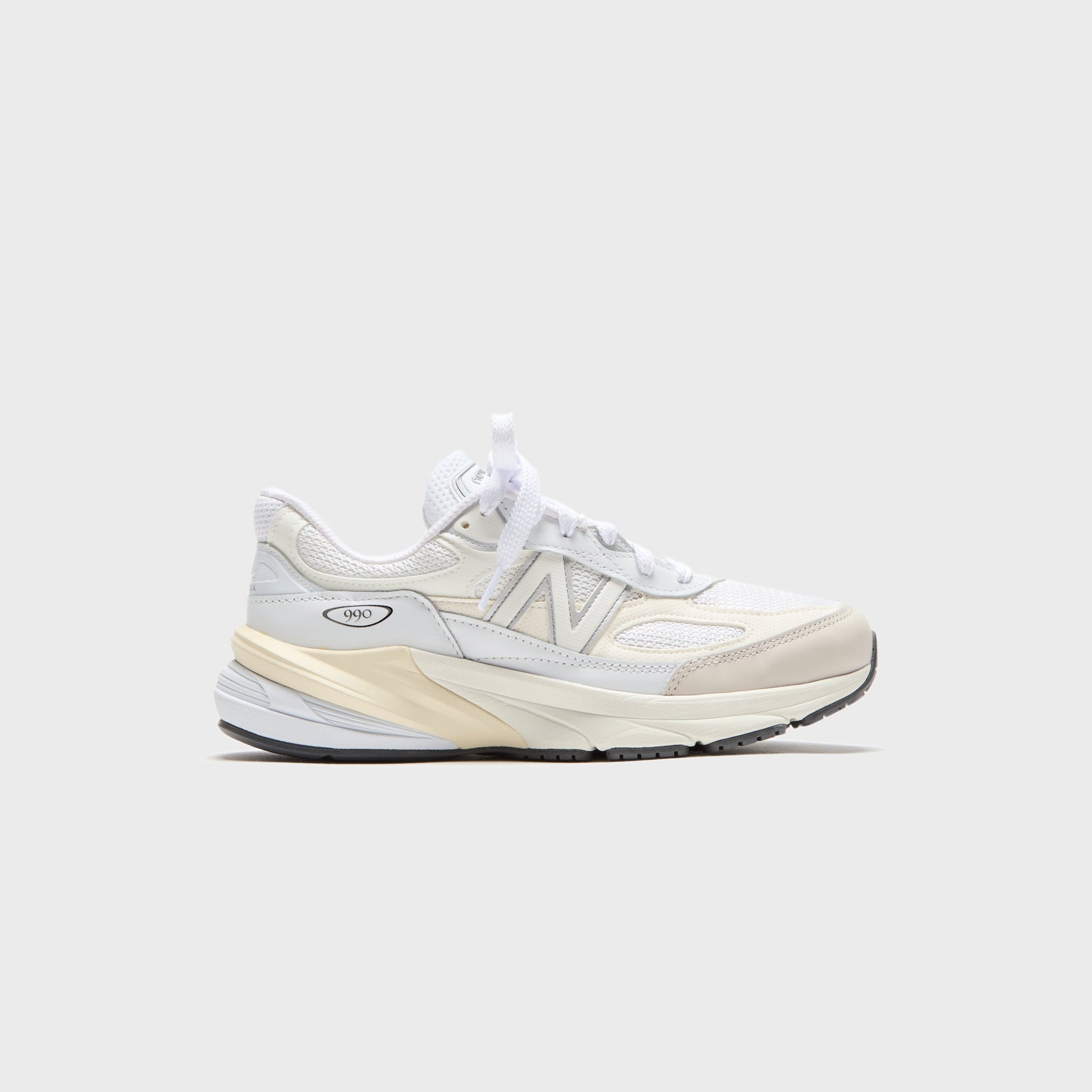 Men Kith New Balance Made in USA 990v6 - White / Sea Salt