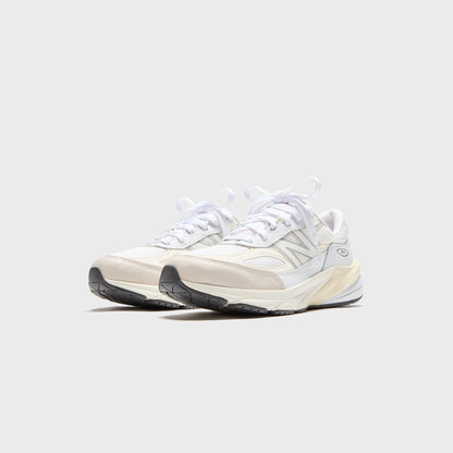Men Kith New Balance Made in USA 990v6 - White / Sea Salt