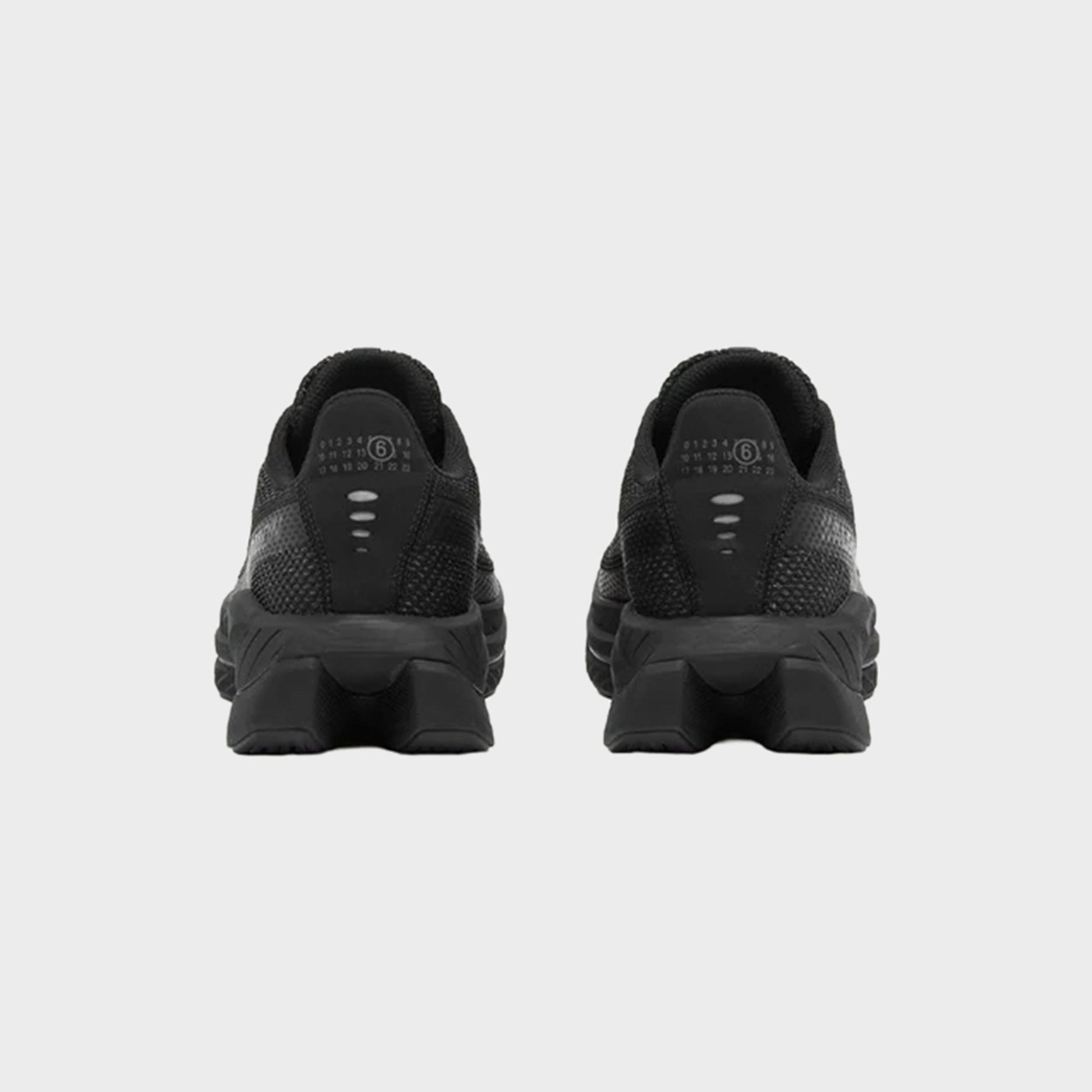 Men Kith MM6 Maison Margiela x Salomon Spectur 2 - Black / Pewter / Silver
