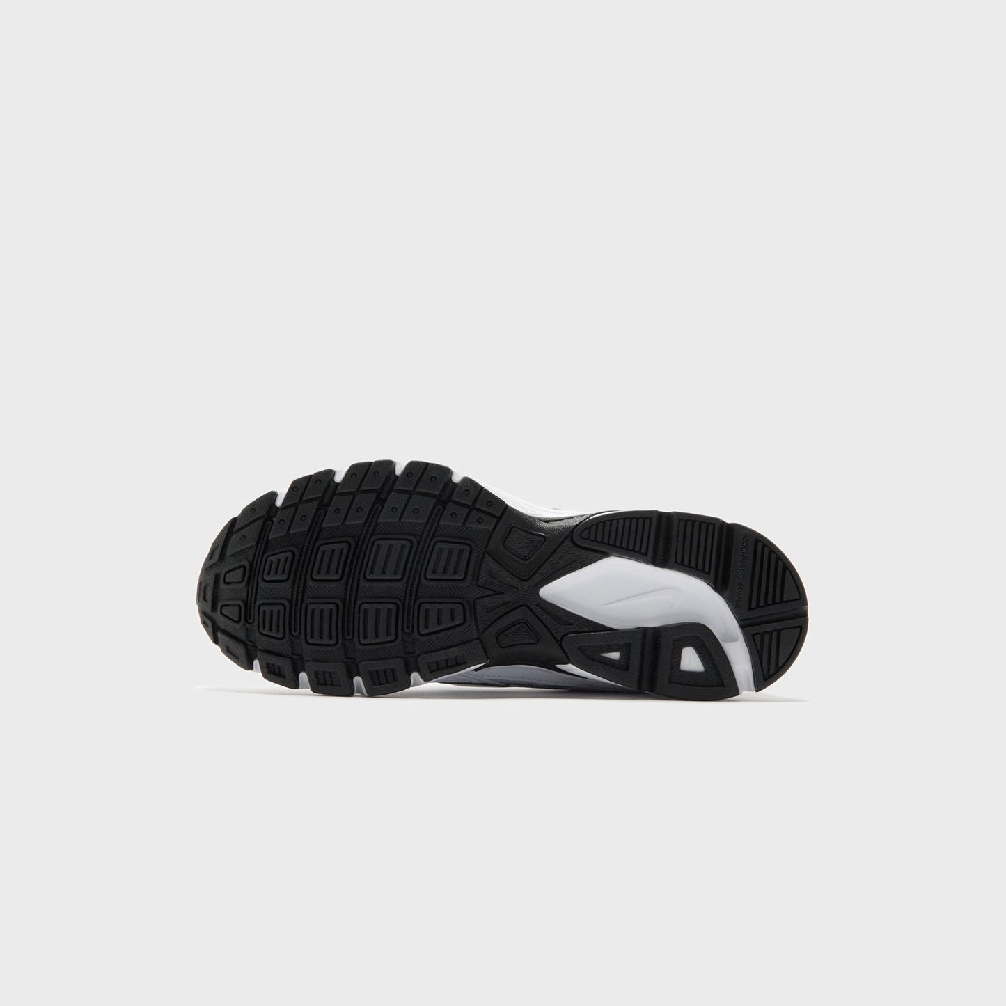 Women Kith Nike WMNS Initiator Cn - White / Black / Metallic Silver