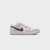 White / Light Soft Pink / Ironstone