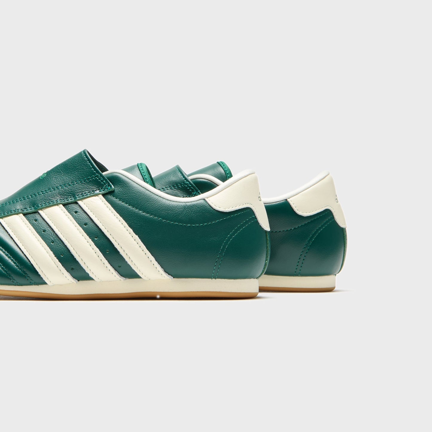 Women Kith adidas WMNS Taekwondo - Collegiate Green / Off White / Gum 3