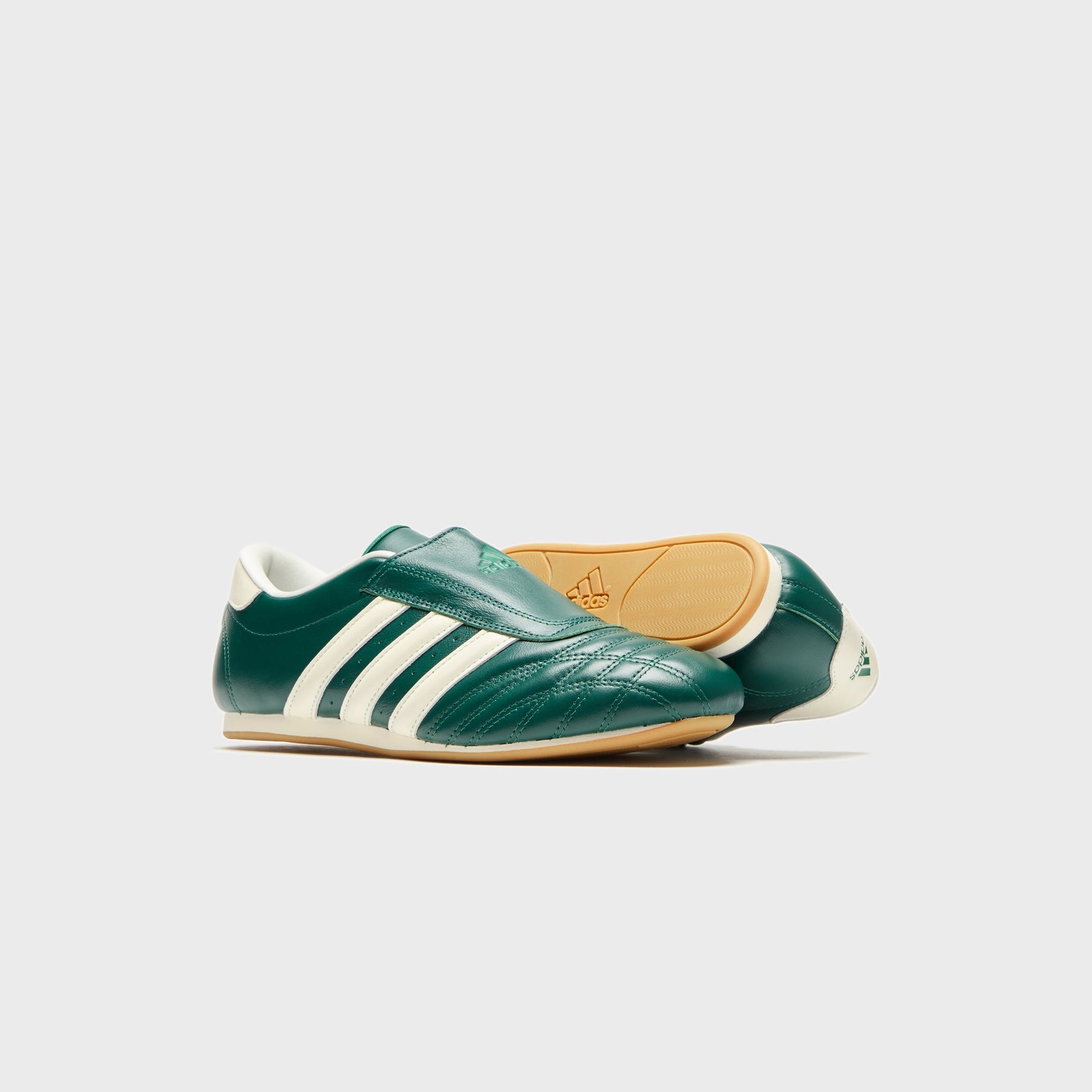 Women Kith adidas WMNS Taekwondo - Collegiate Green / Off White / Gum 3