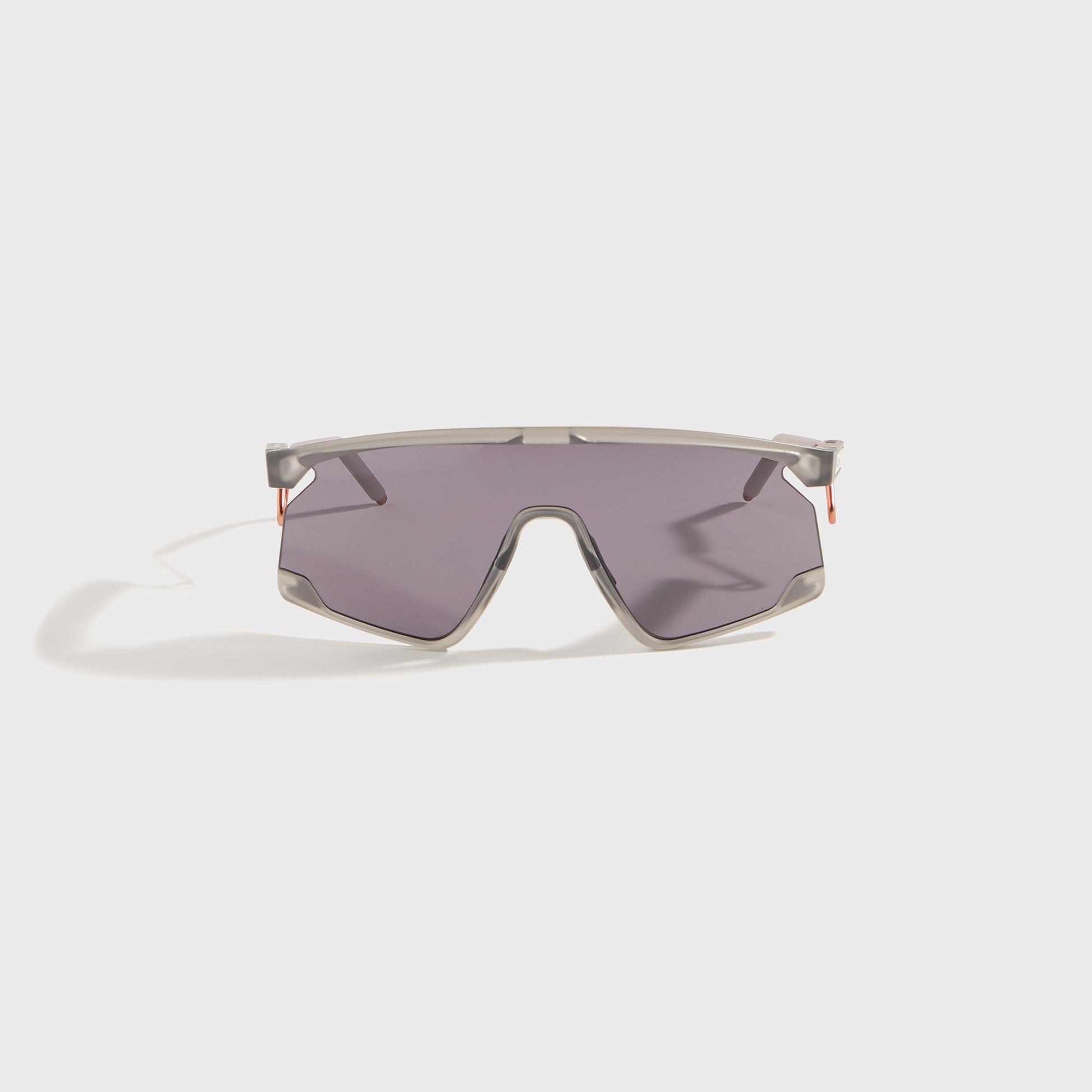 Men Kith Oakley BXTR Metal - Matte Grey Ink / Prizm Grey